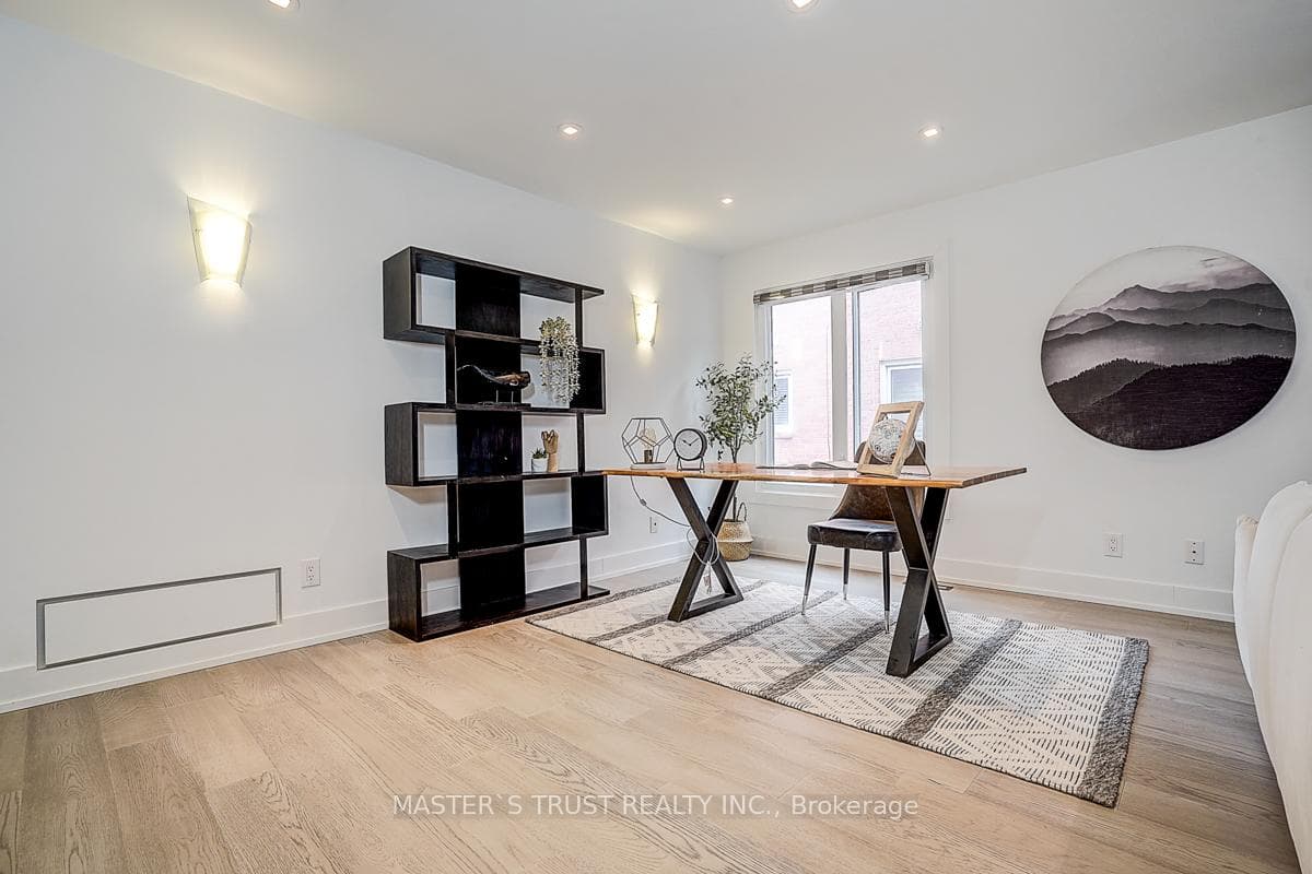 10 Melchior Crescent photo 22