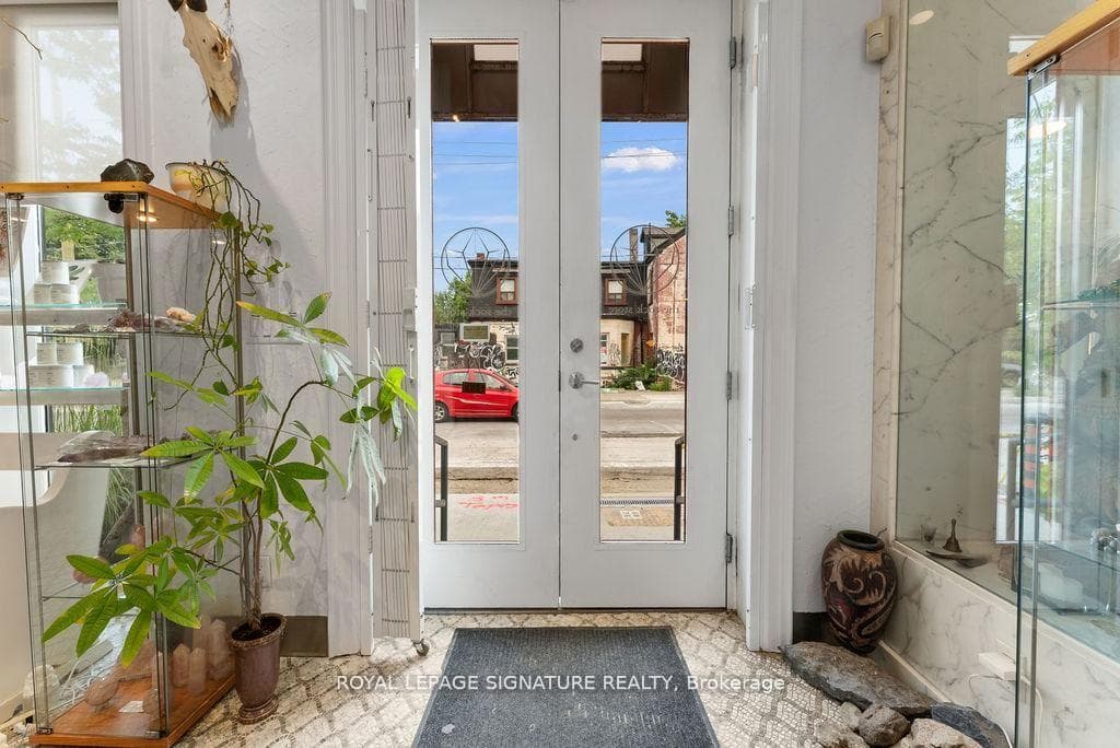 154 Harbord Street photo 5