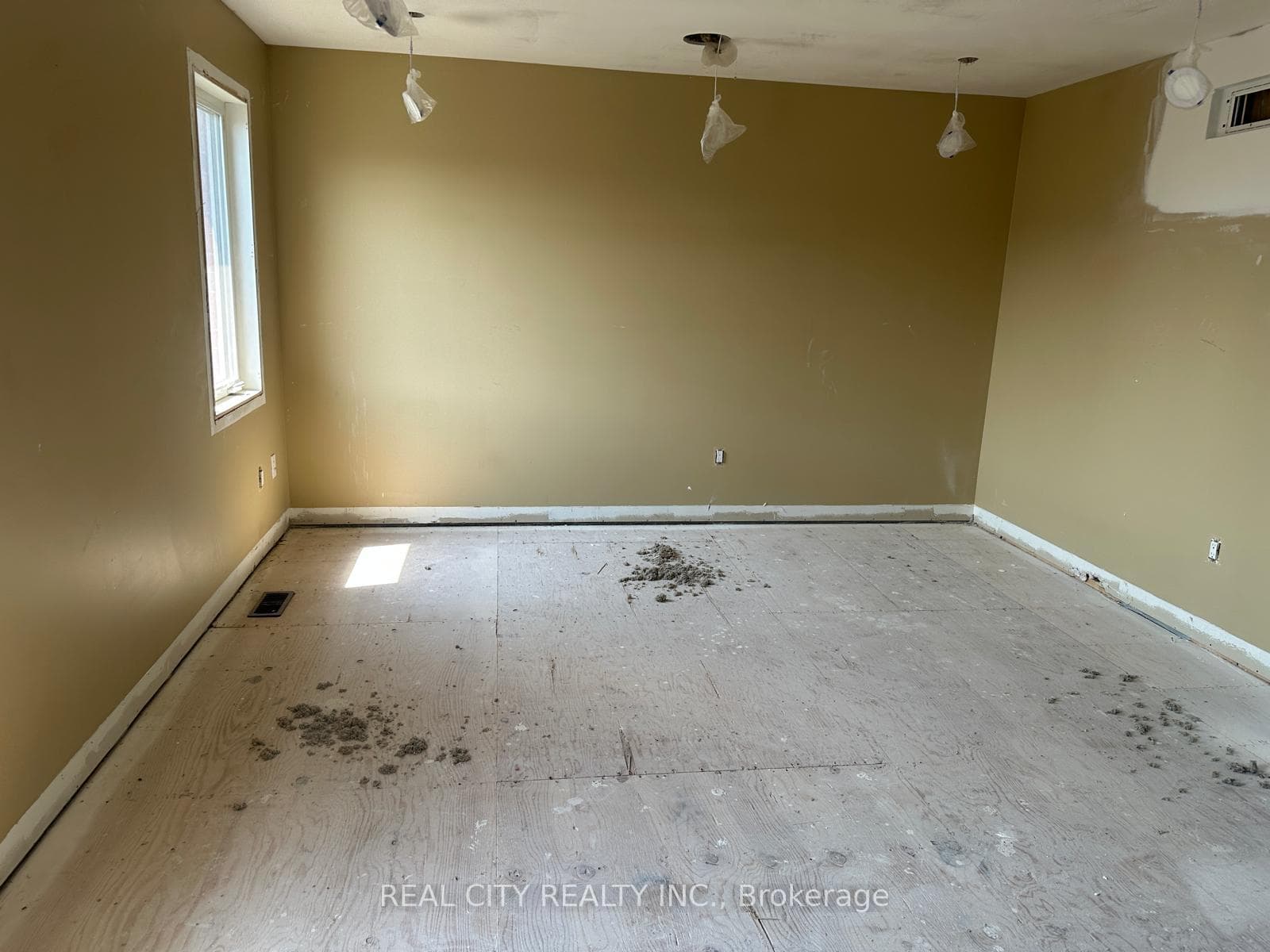 83 Estrella Crescent photo 20