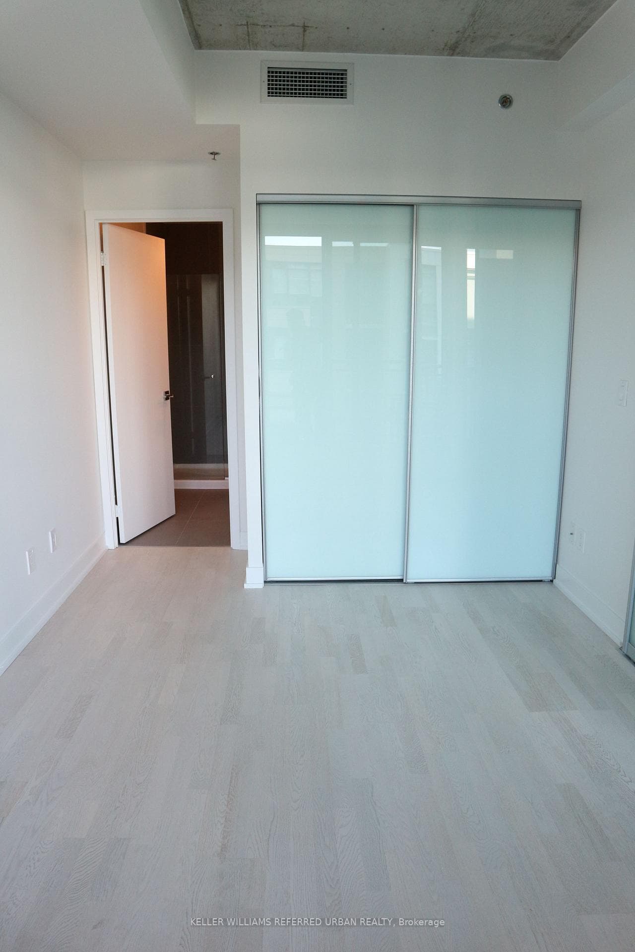 30 Minowan Miikan Lane Unit 629 photo 13