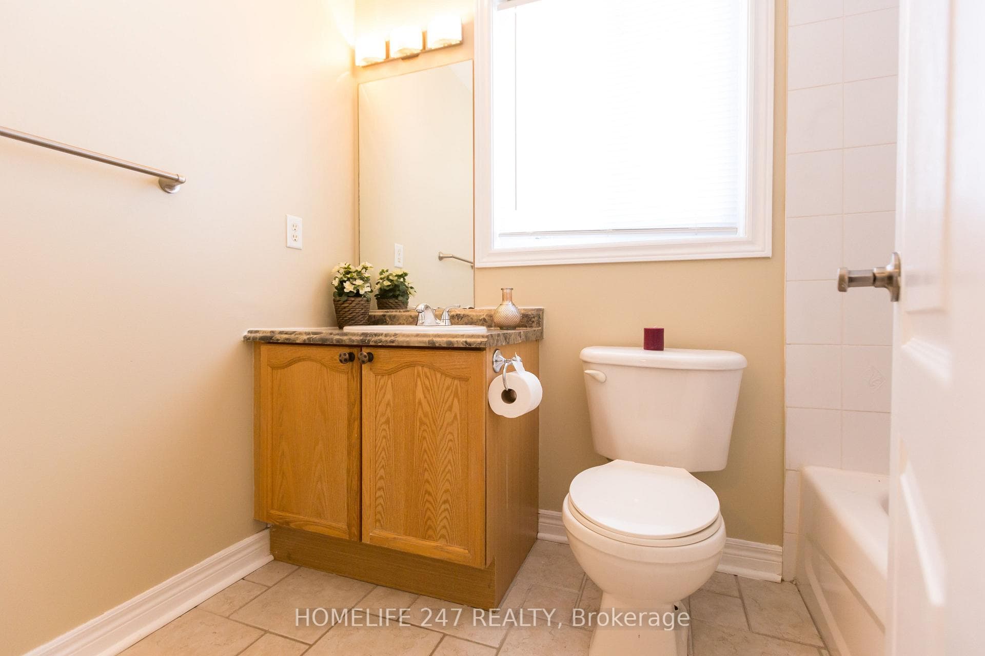 78 COUGHLIN Road photo 22