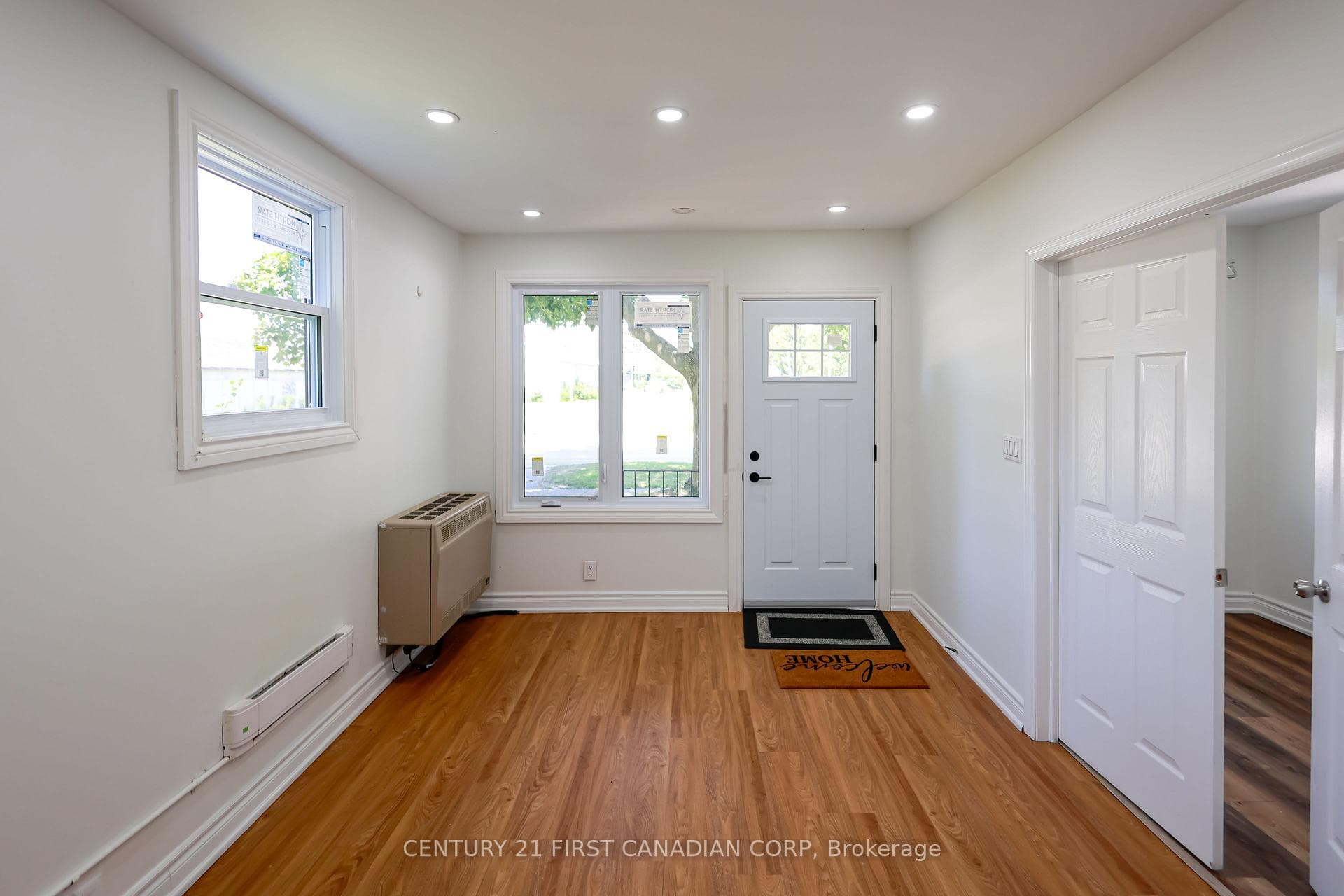 188 Furnival Road photo 4