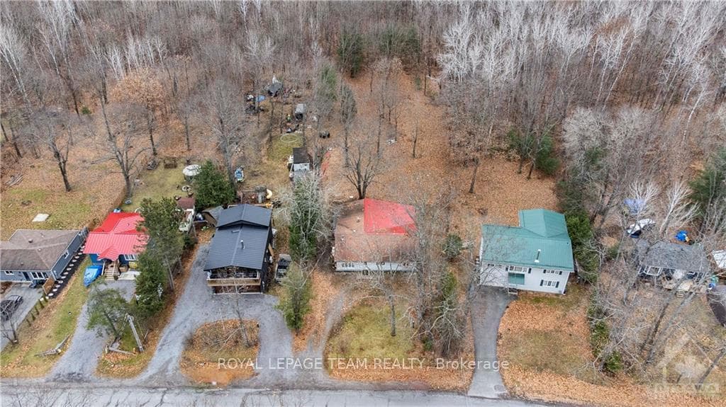 721 BAYVIEW Drive photo 28