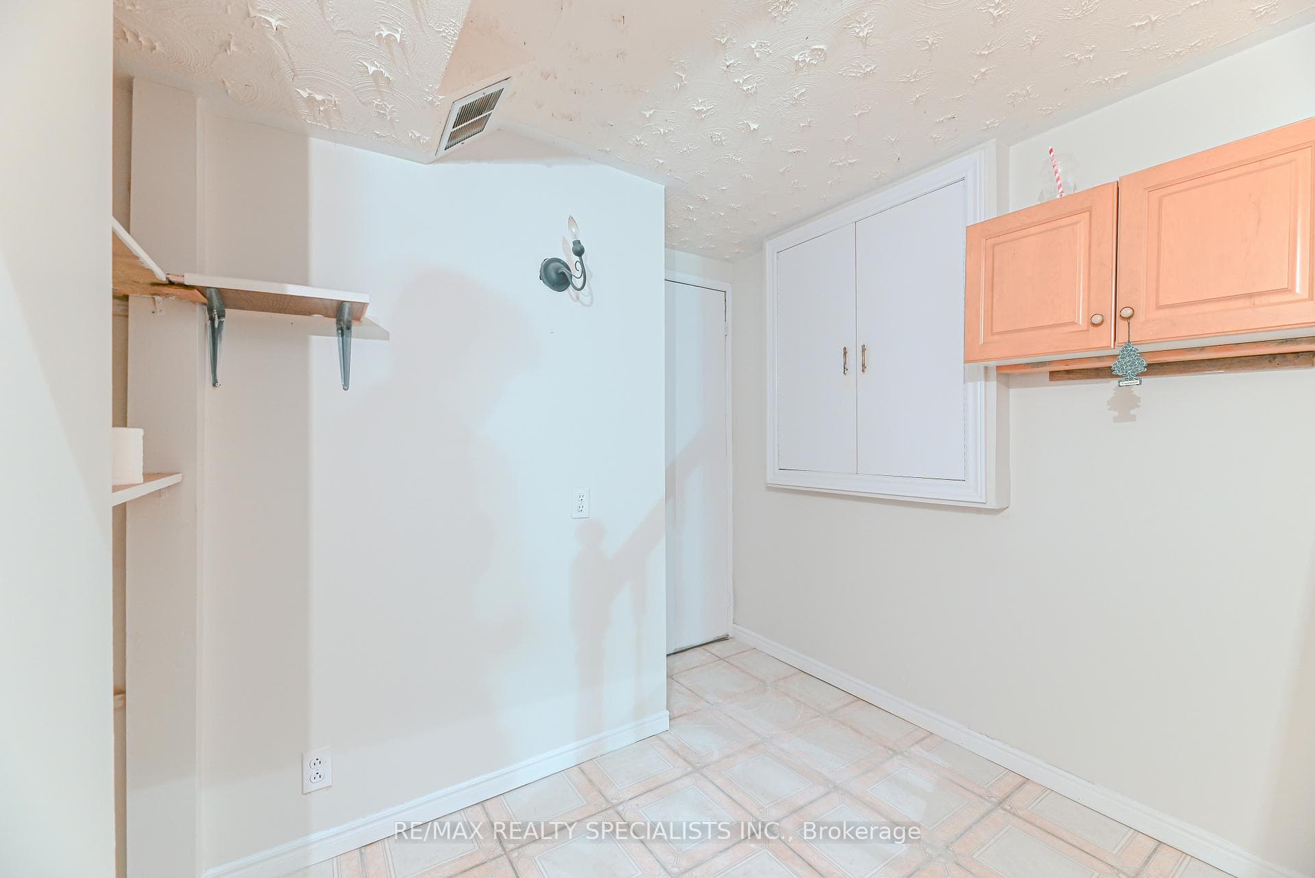 25 Chadwick Street photo 42