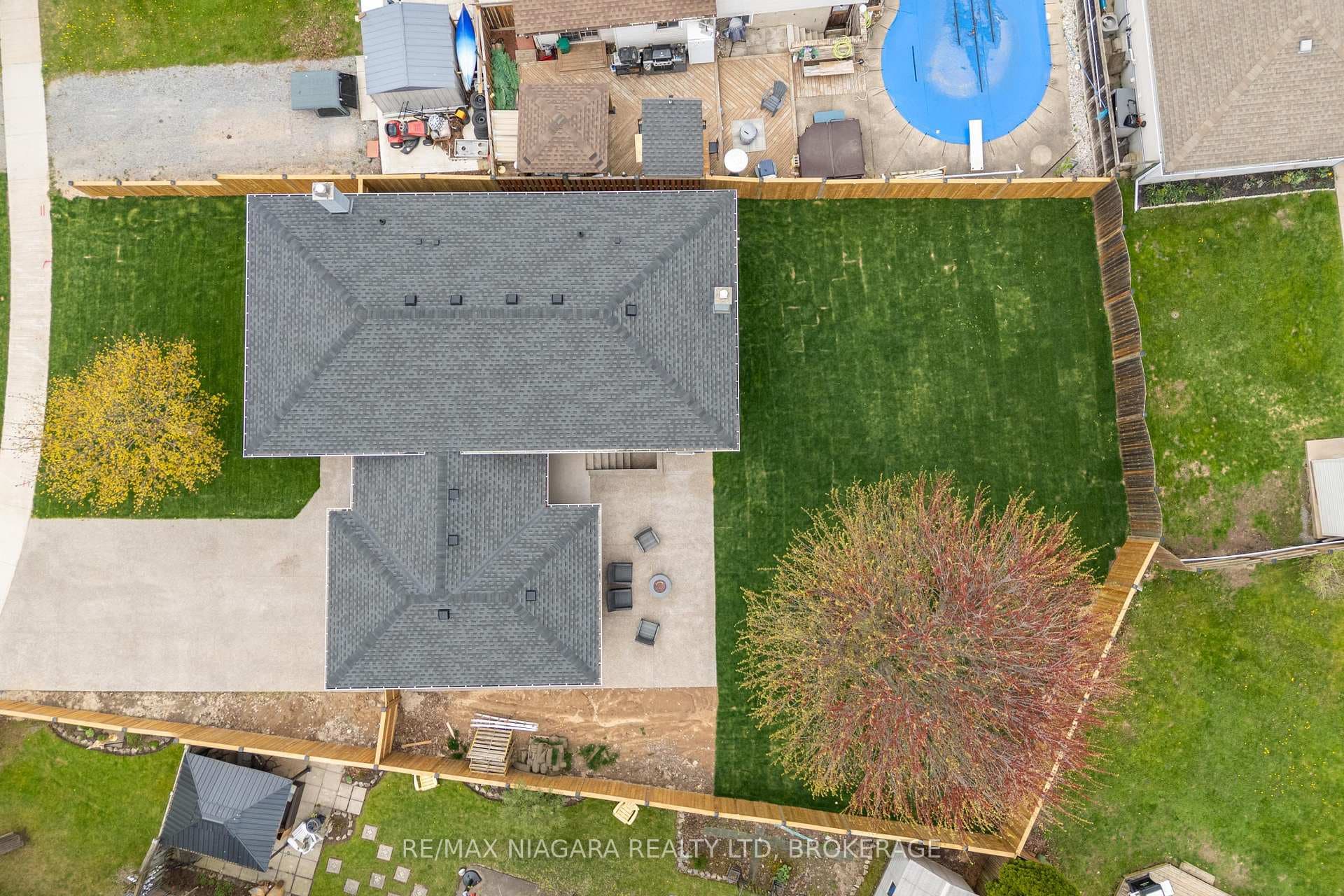 3044 Appleford Avenue photo 4