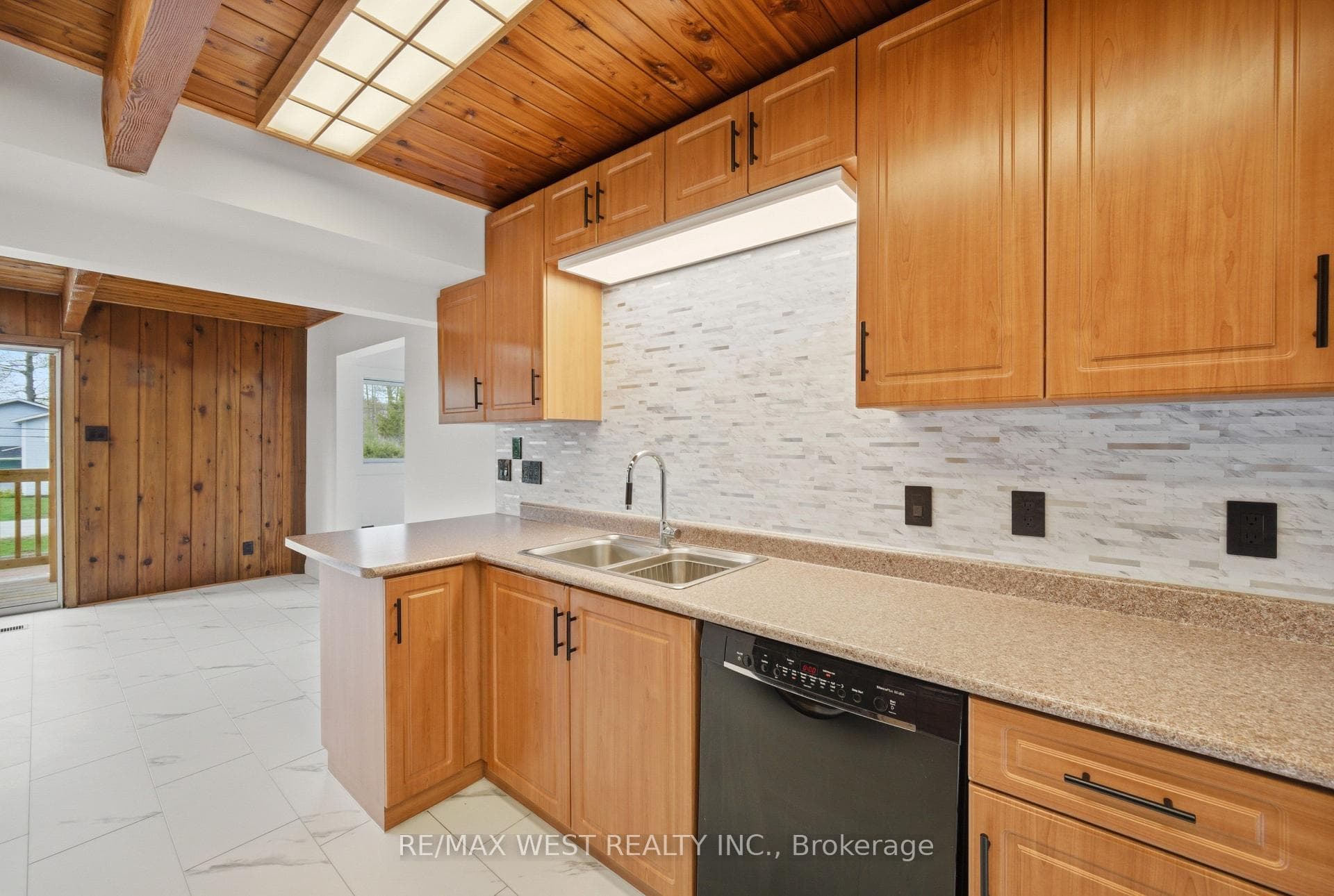 61 Antigua Drive photo 20