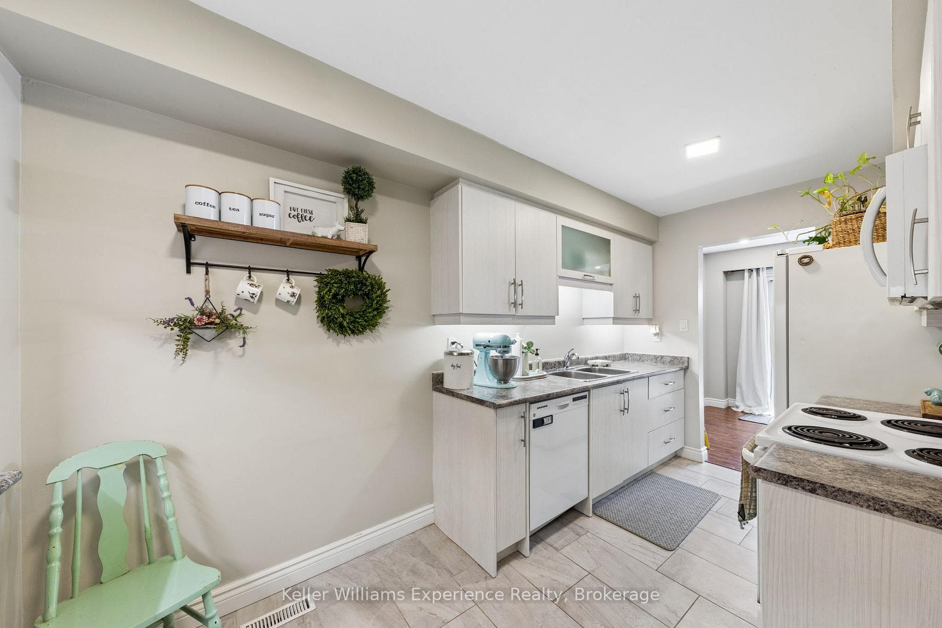 2 Bernick Drive Unit 23 photo 8