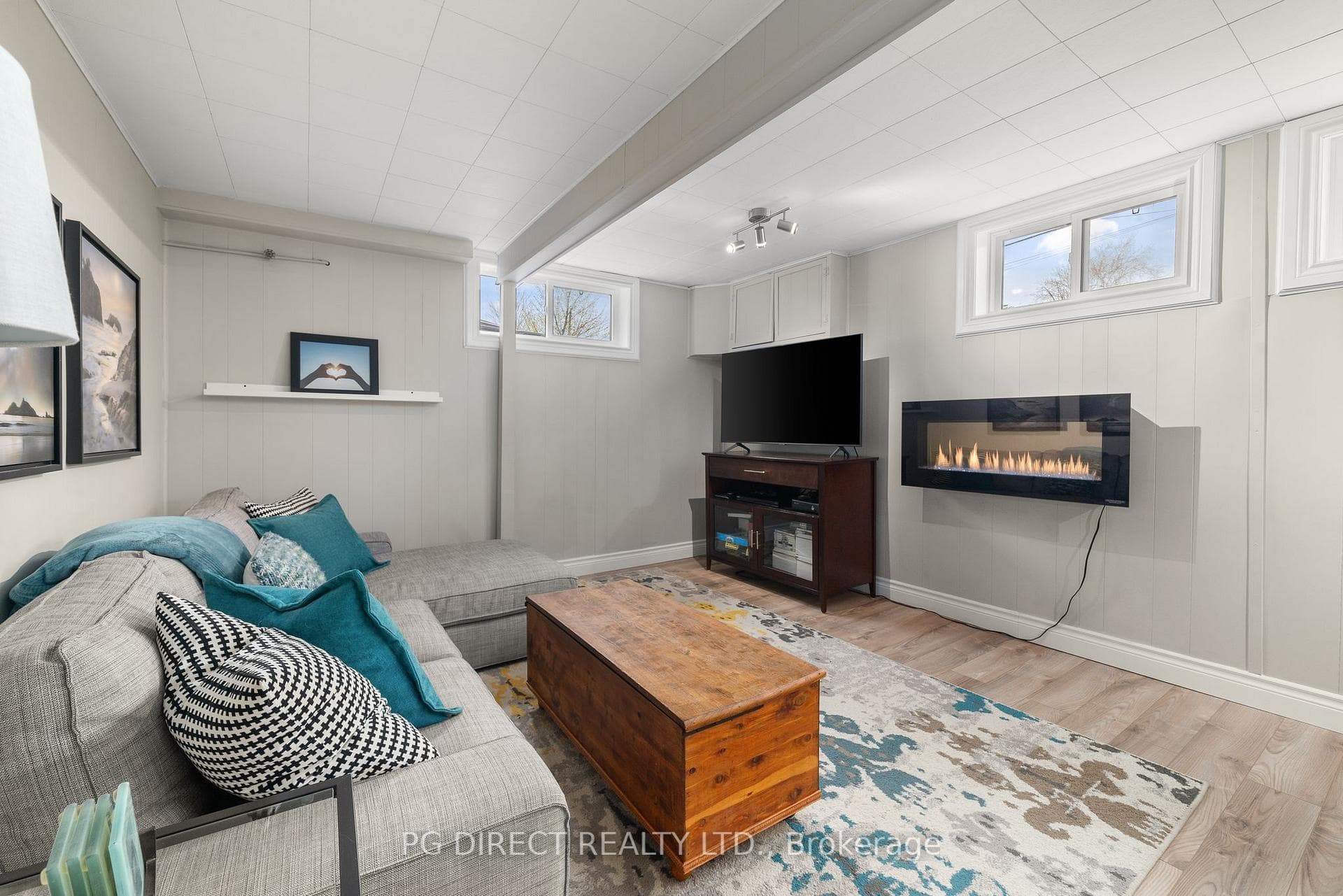 131 Elgin Street photo 18