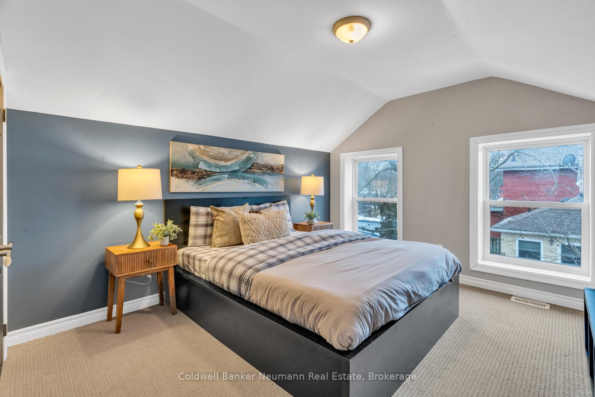394 Woolwich Street photo 28