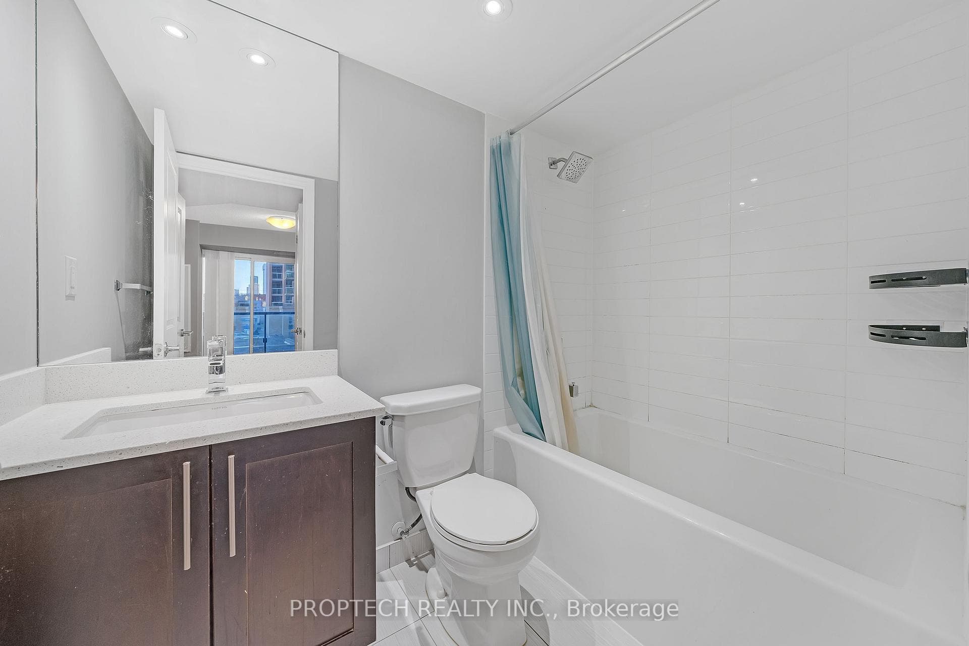 400 Adelaide Street Unit 315 photo 11