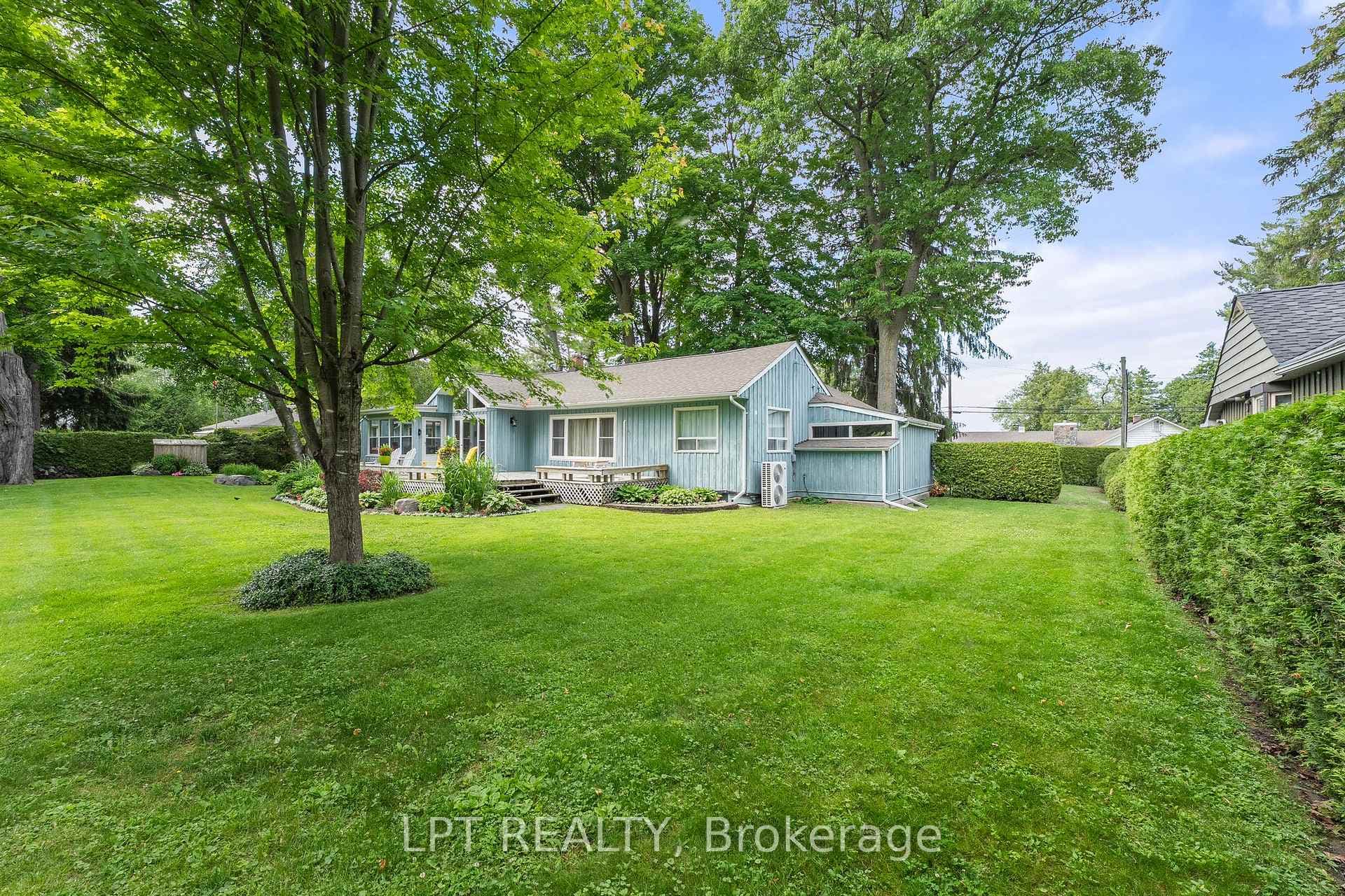 101 Hedge Road photo 39
