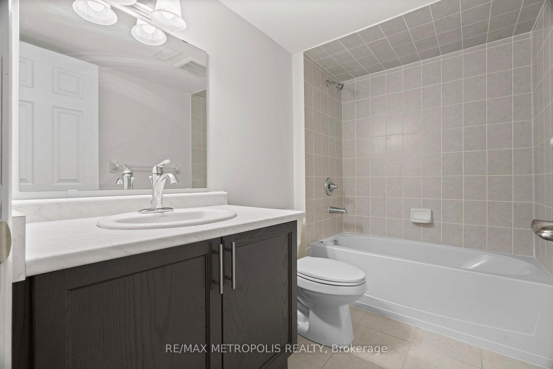 349 Leadwood Gate photo 30