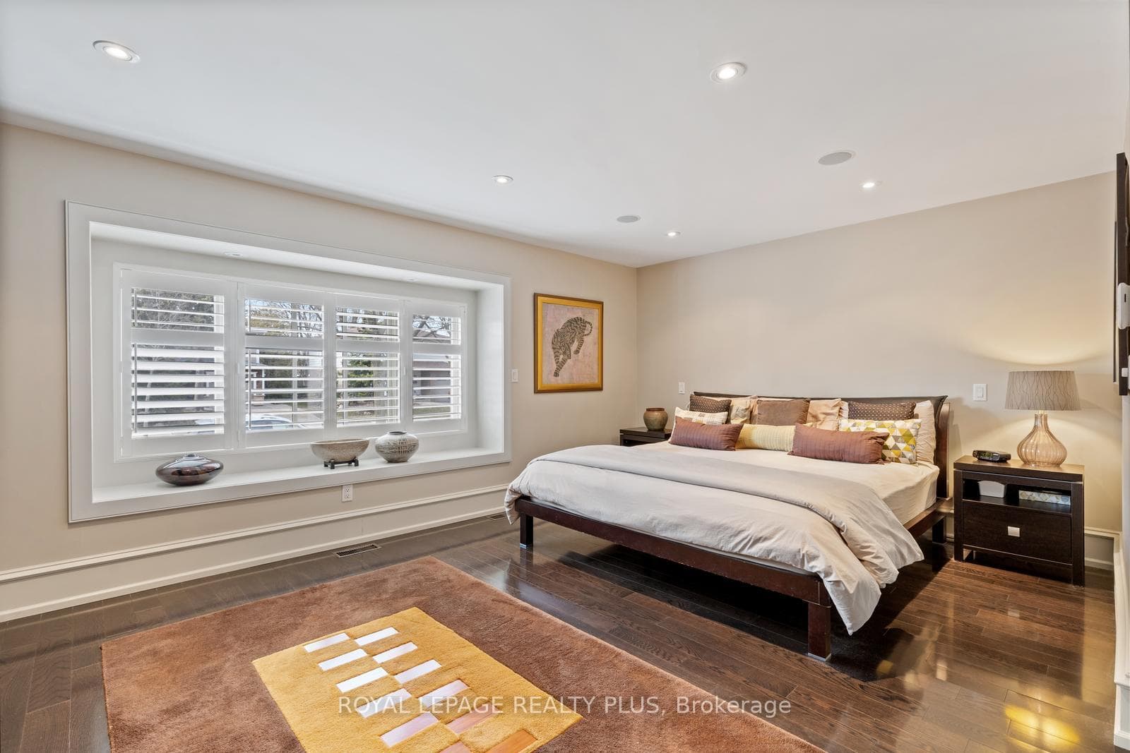 1812 Pattinson Crescent photo 20