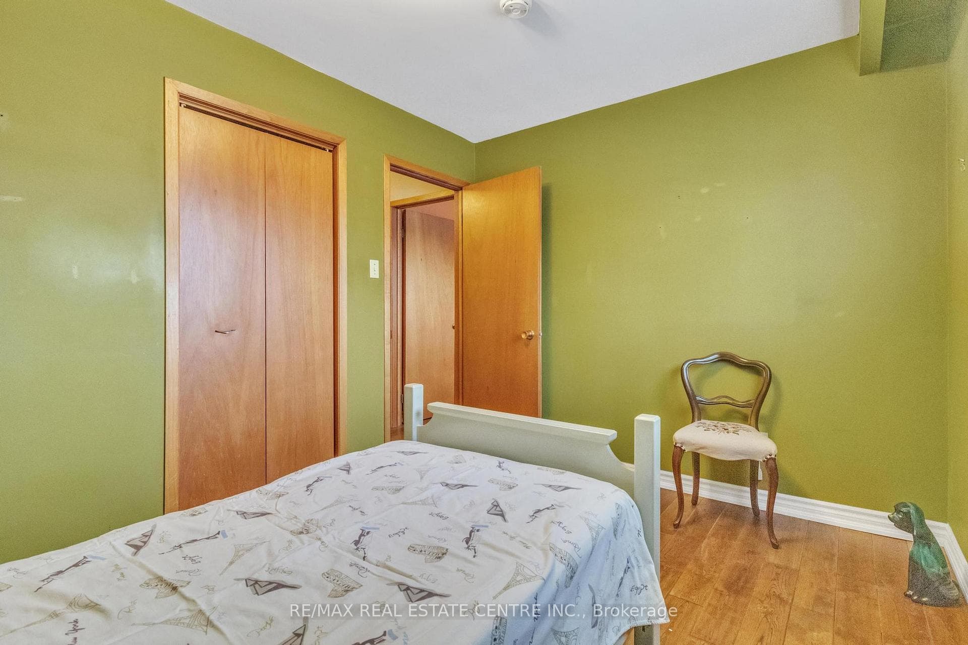 19 Meadowland Gate photo 29