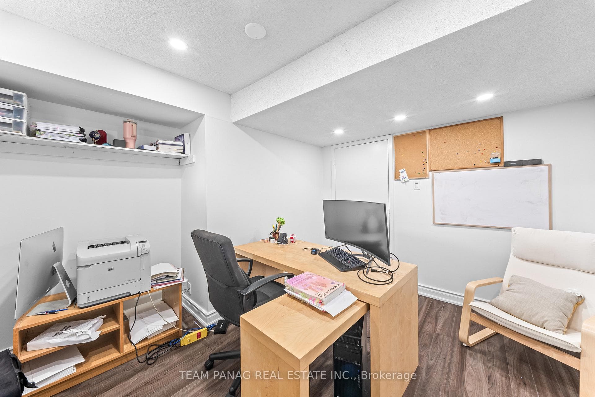1 Sprucelands Avenue photo 37