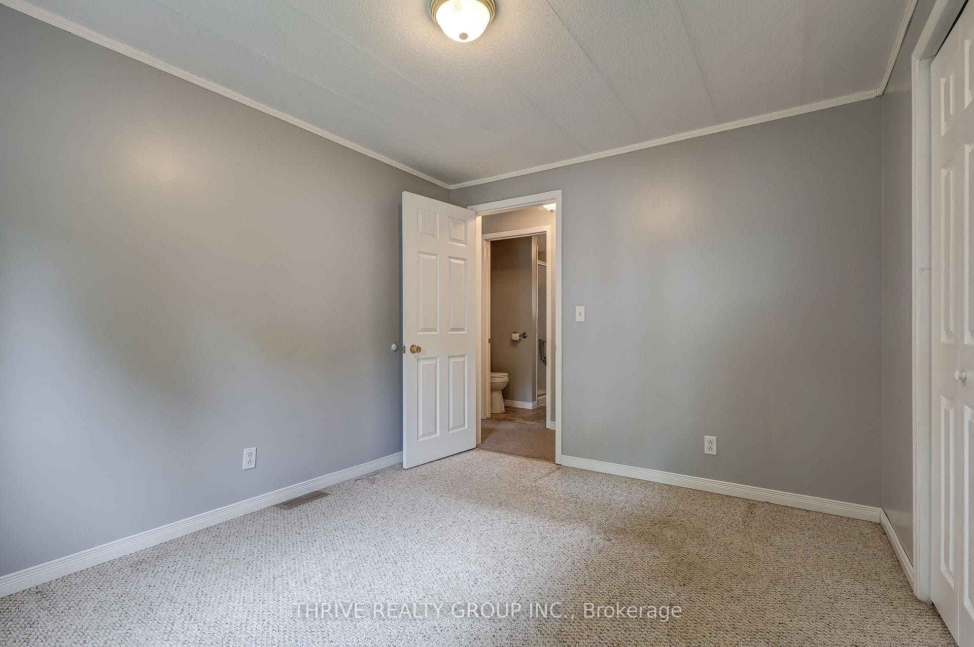 4838 Switzer Drive Unit A4 photo 32