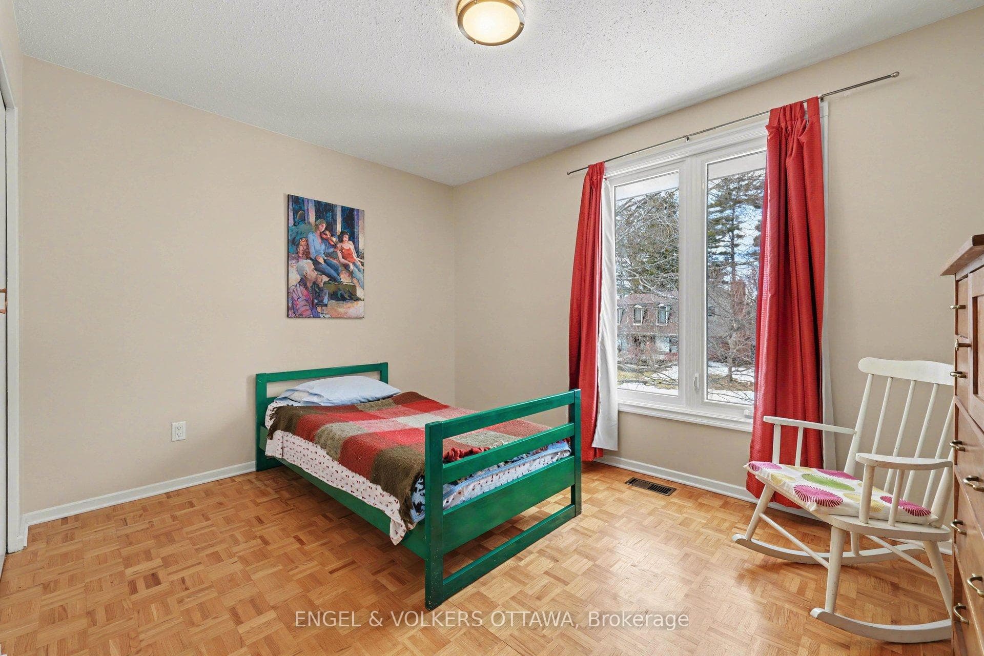 11 Glendenning Drive photo 32