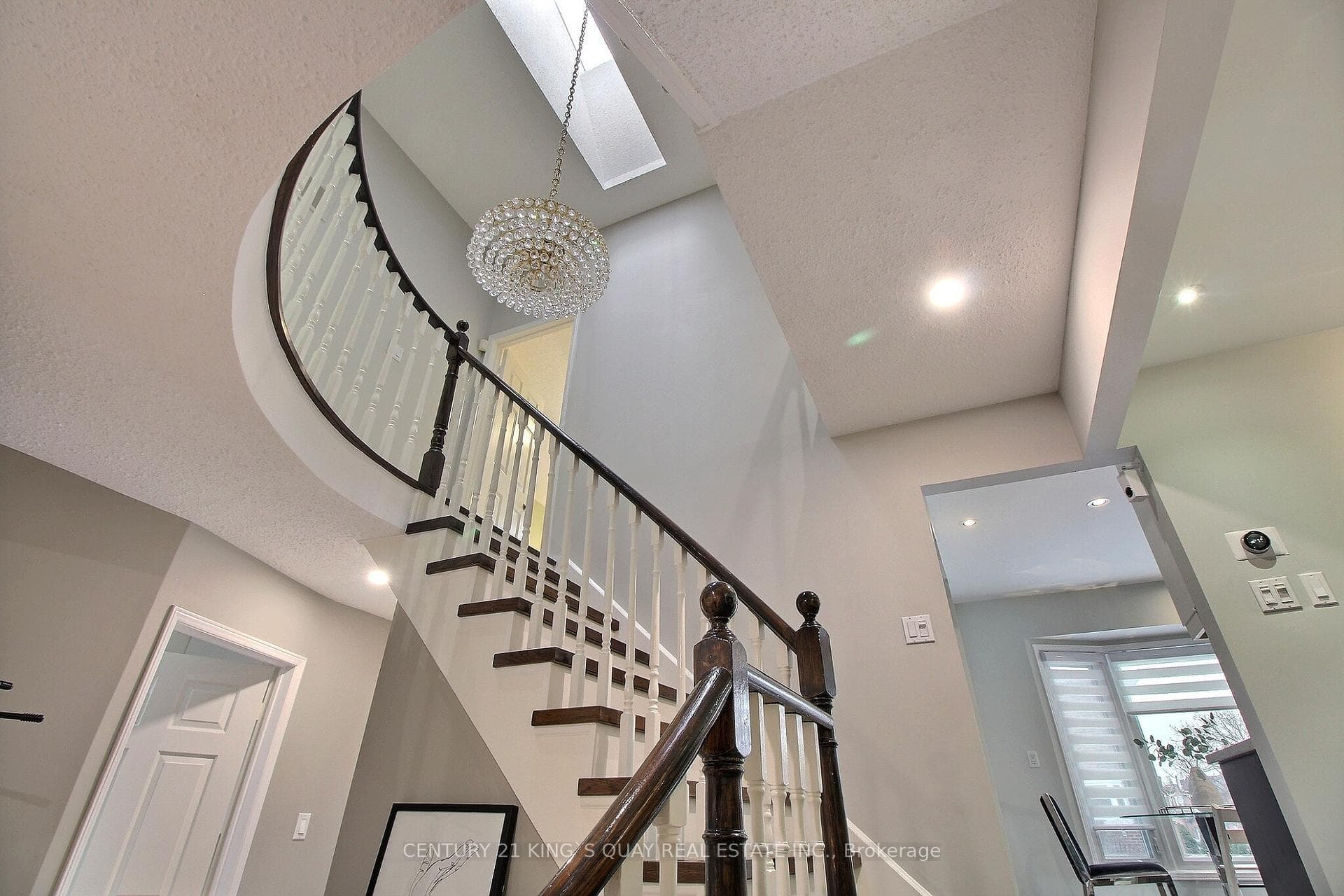 26 Canmore Boulevard photo 15
