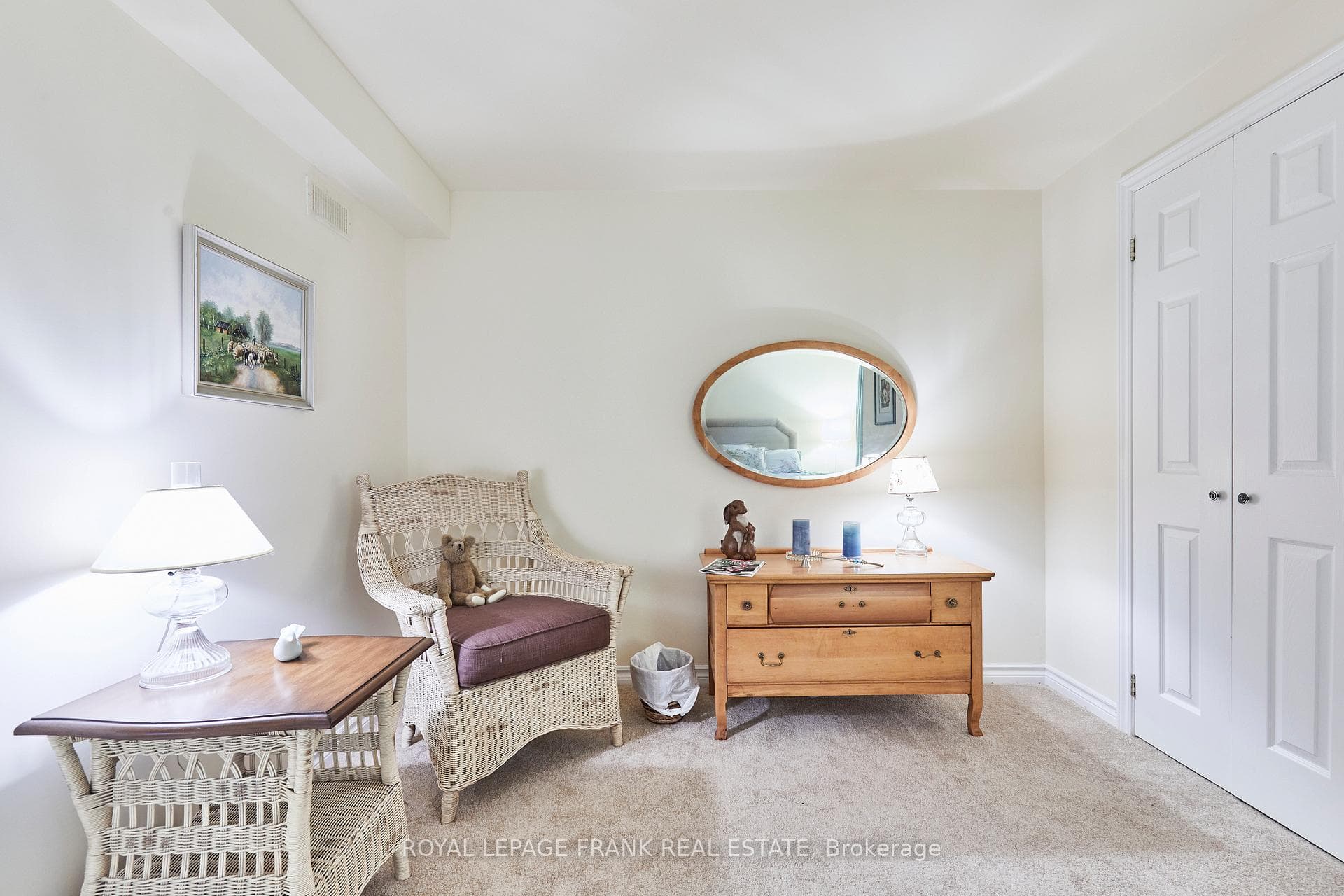 Seating and Closet