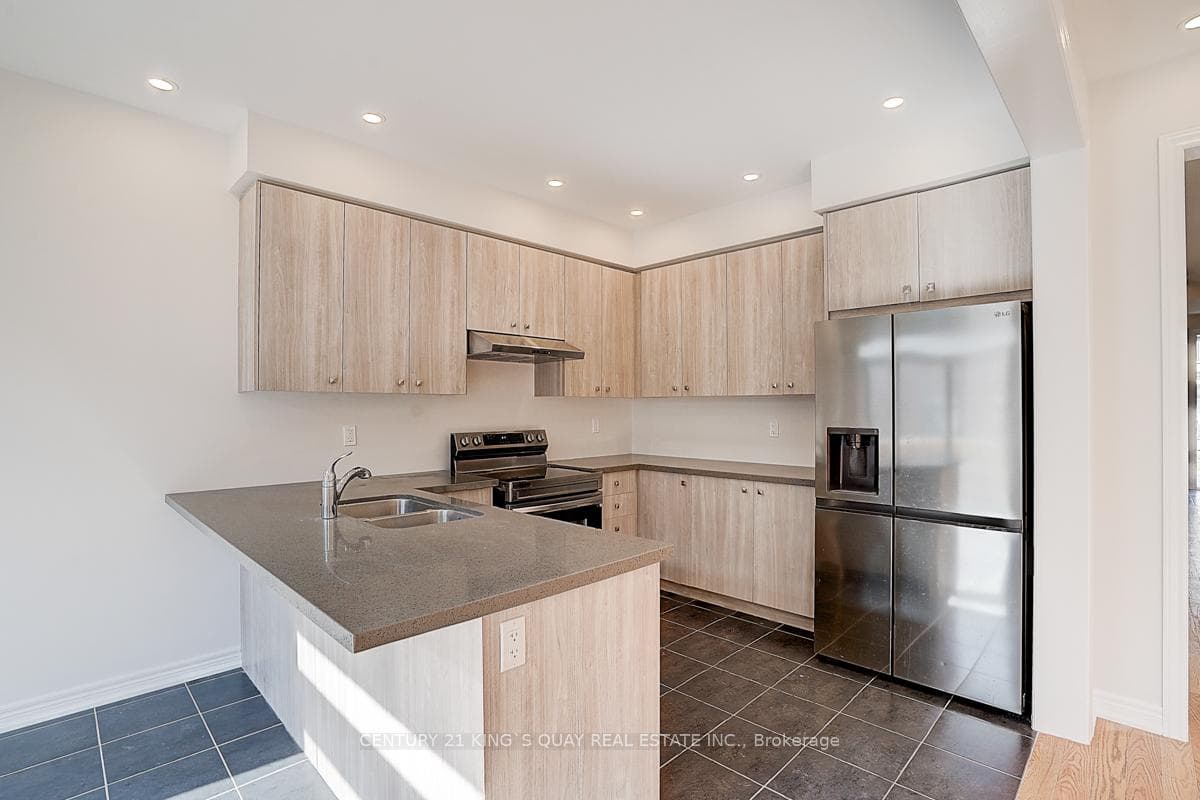 39 Boiton Street photo 18