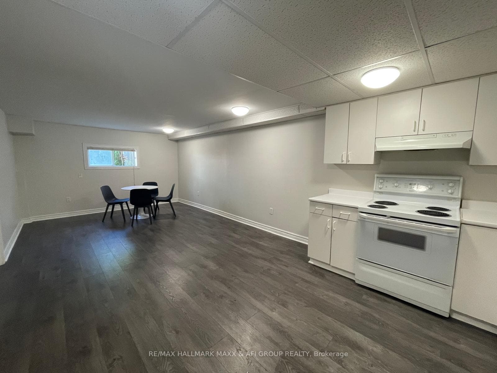 107 Deerglen Terrace photo 33