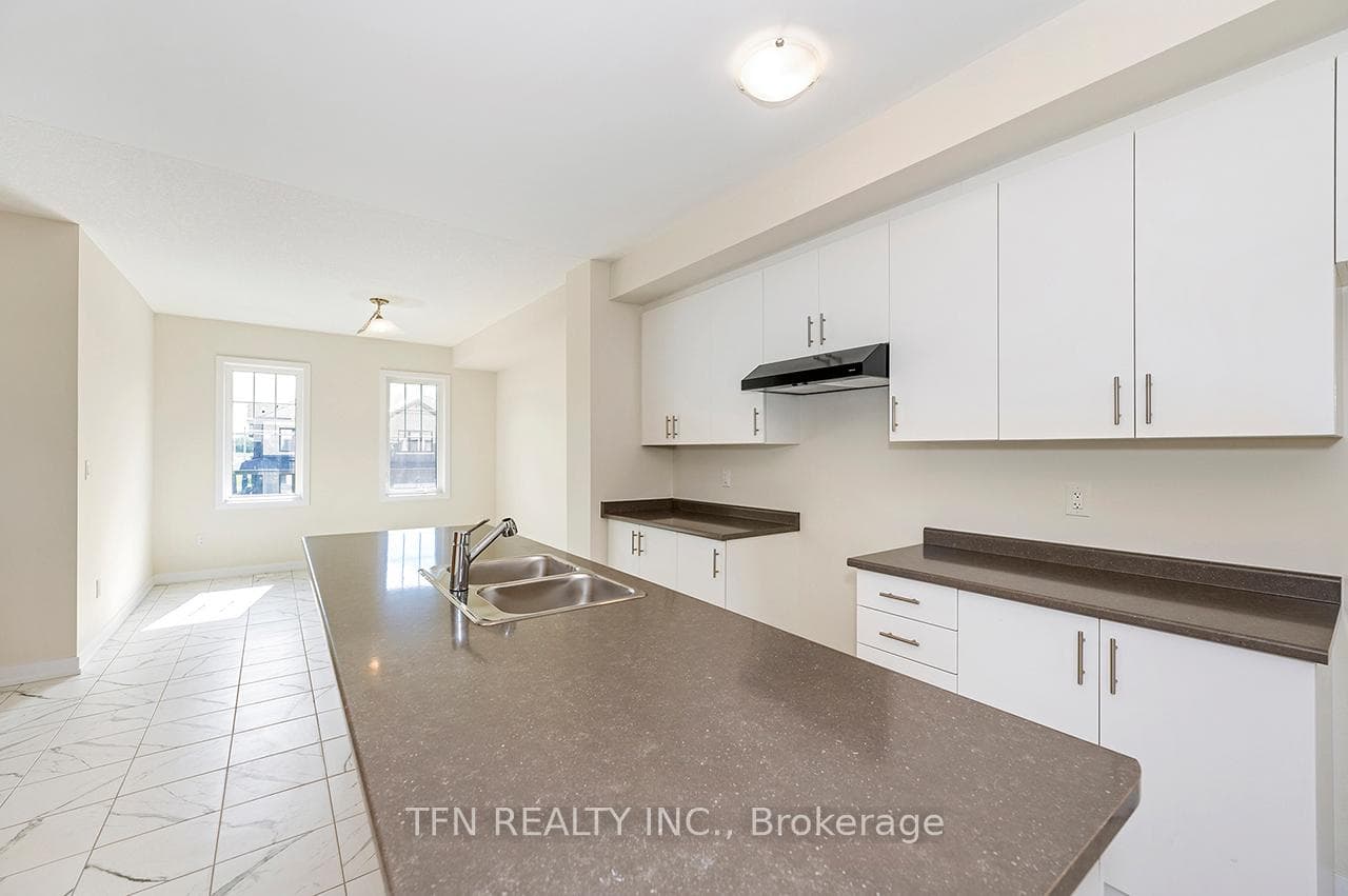 210 Melody Lane photo 21