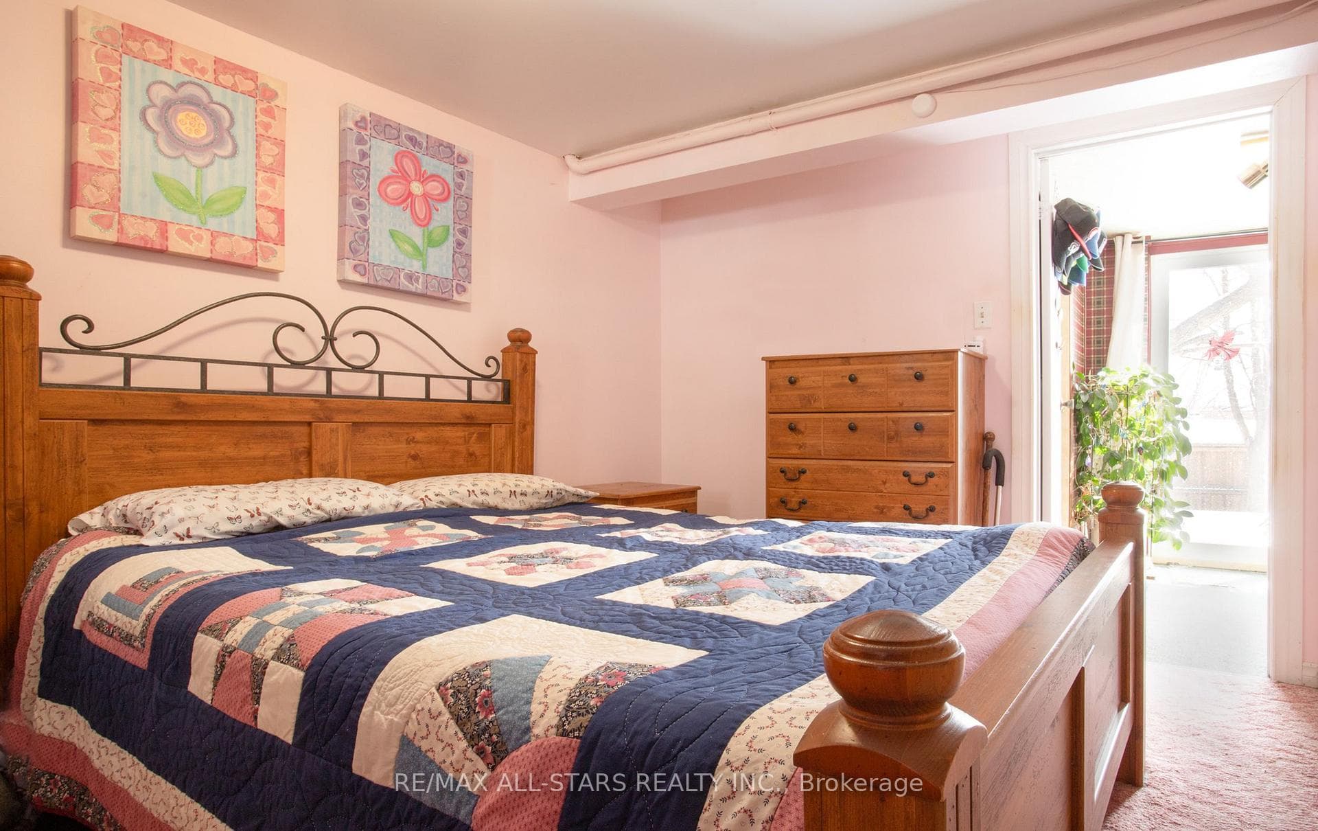 158 Blossom Court photo 20