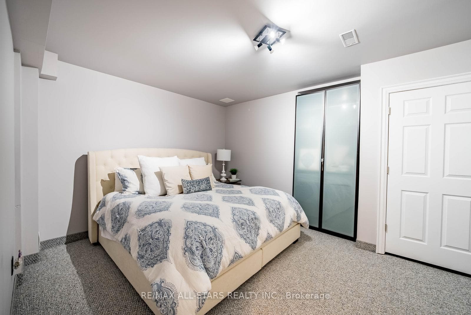 41 Deepwood Crescent photo 39