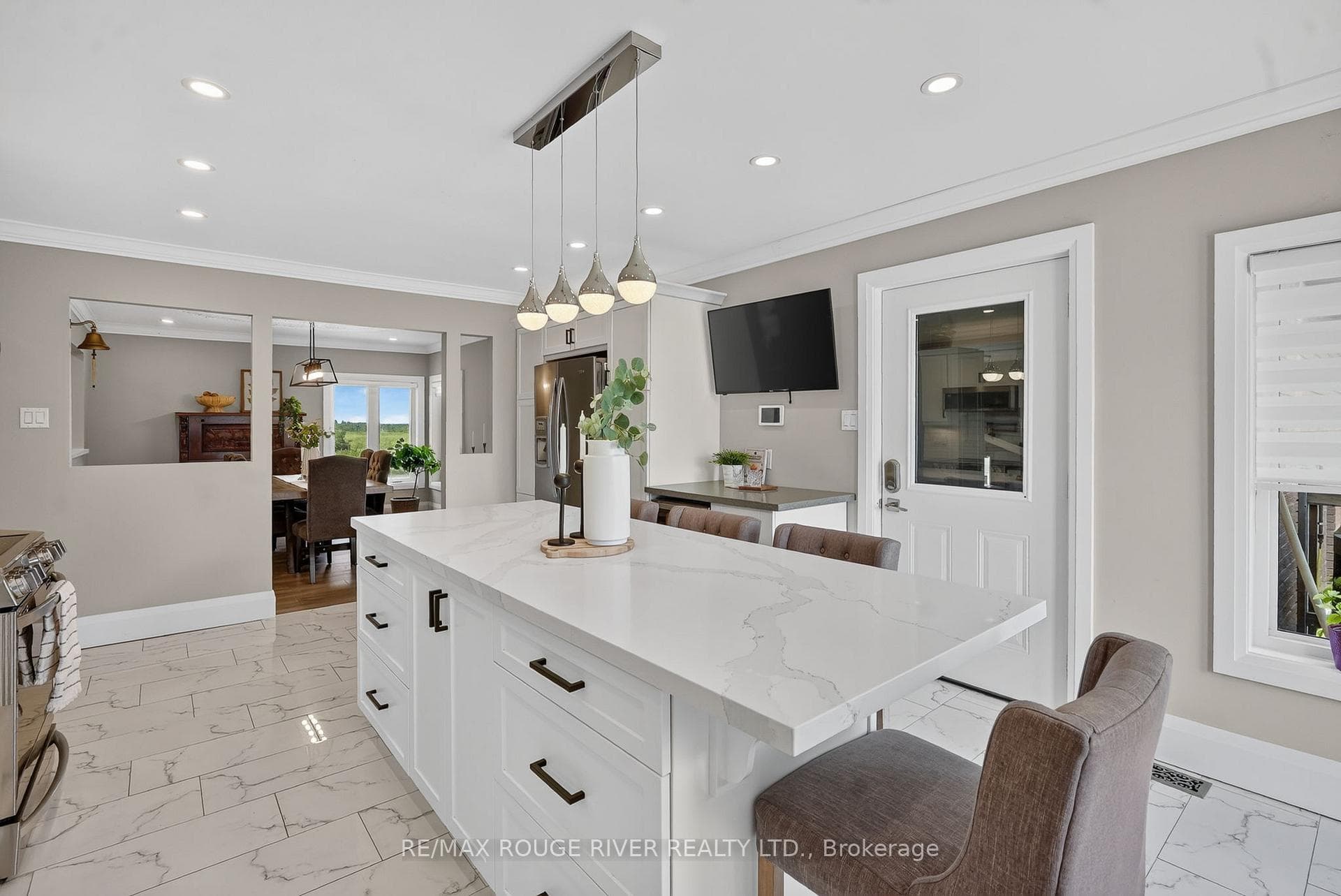 708 Mount Horeb Road photo 12