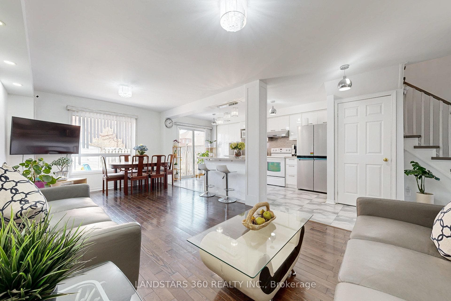 49 Horstman Street photo 9