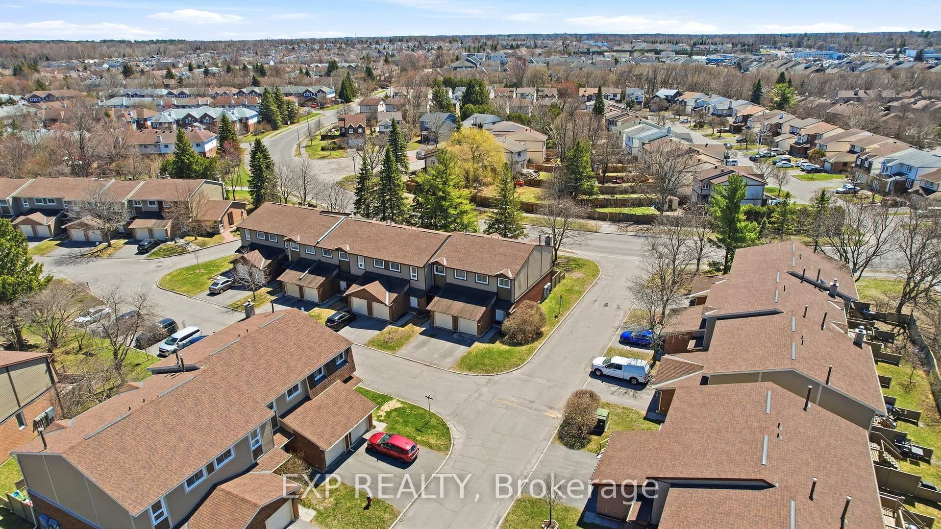 322 Robillard Private Unit 8 photo 39