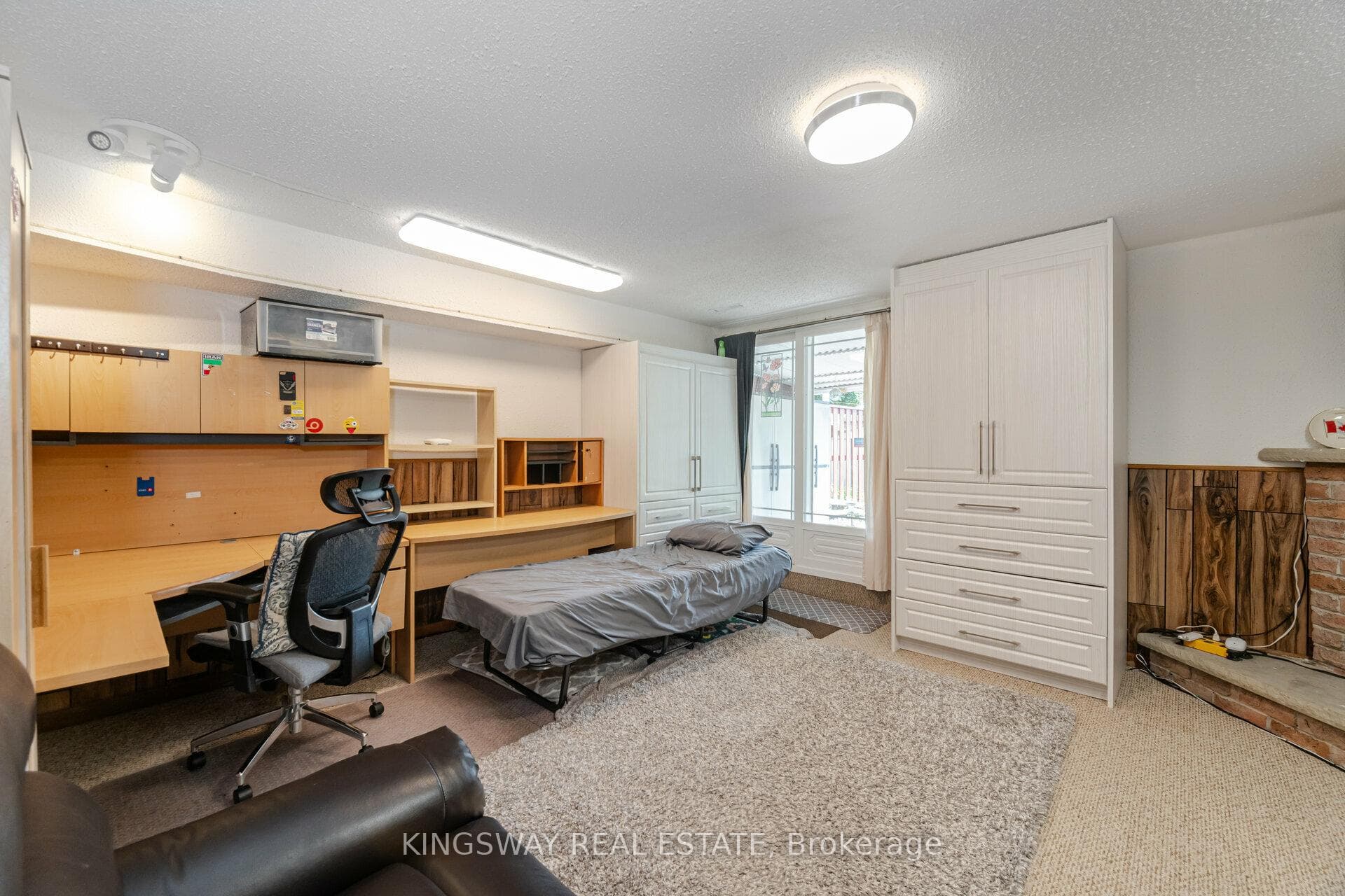 43 Chalfield Lane photo 27