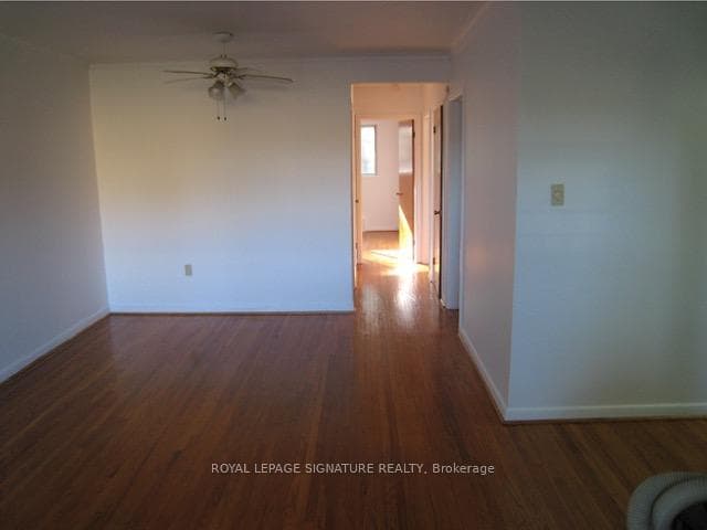 21 Charlemagne Drive photo 6