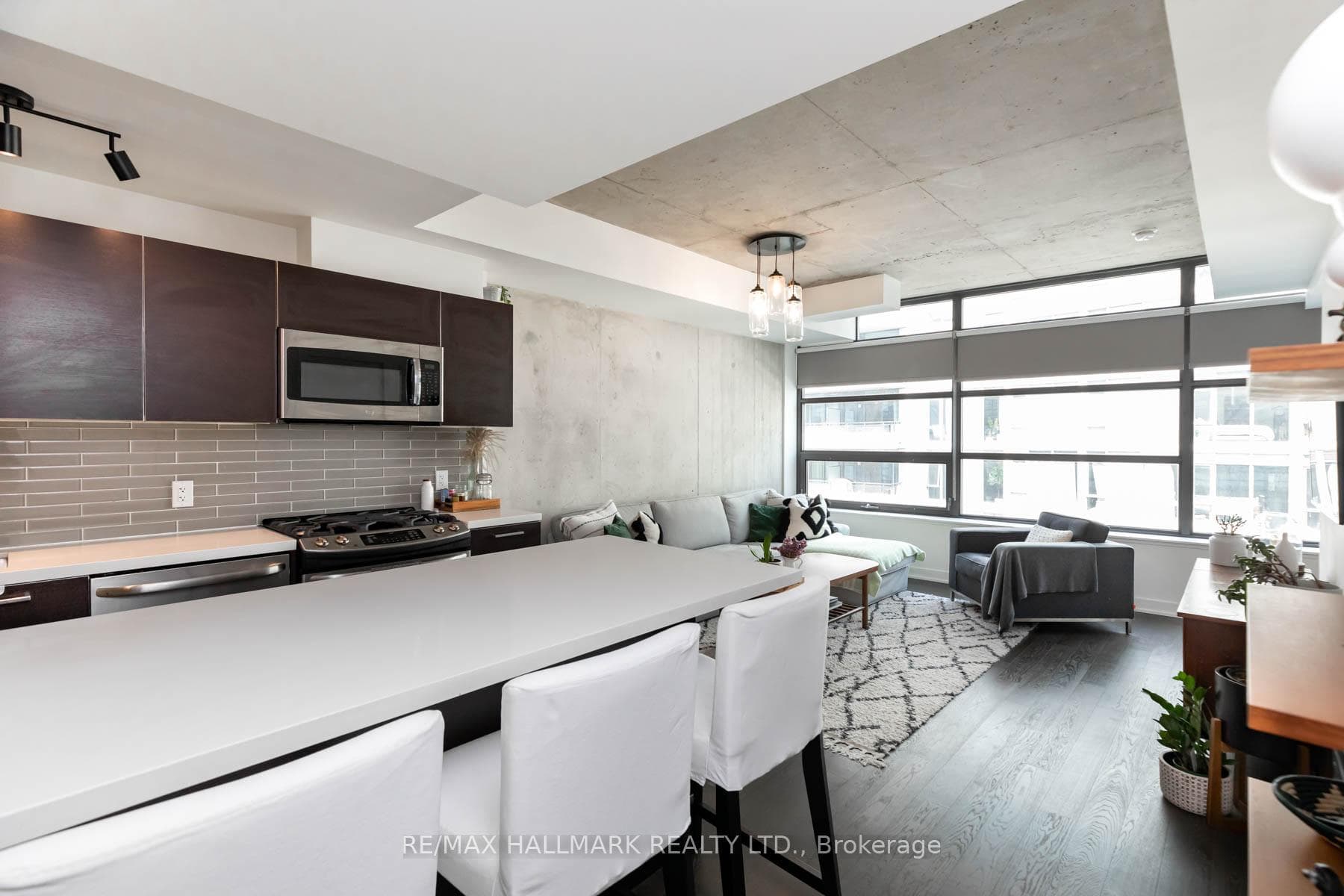 1201 Dundas Street Unit 407 photo 8