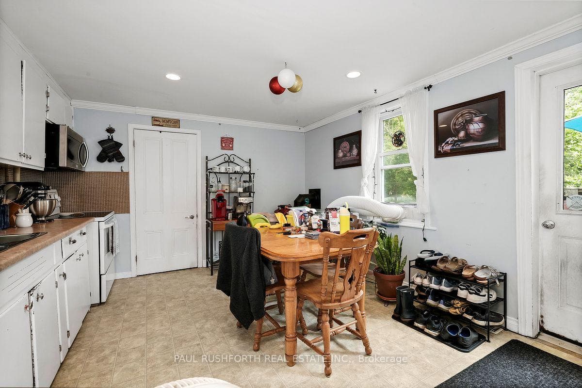 Apt 1-Kitchen