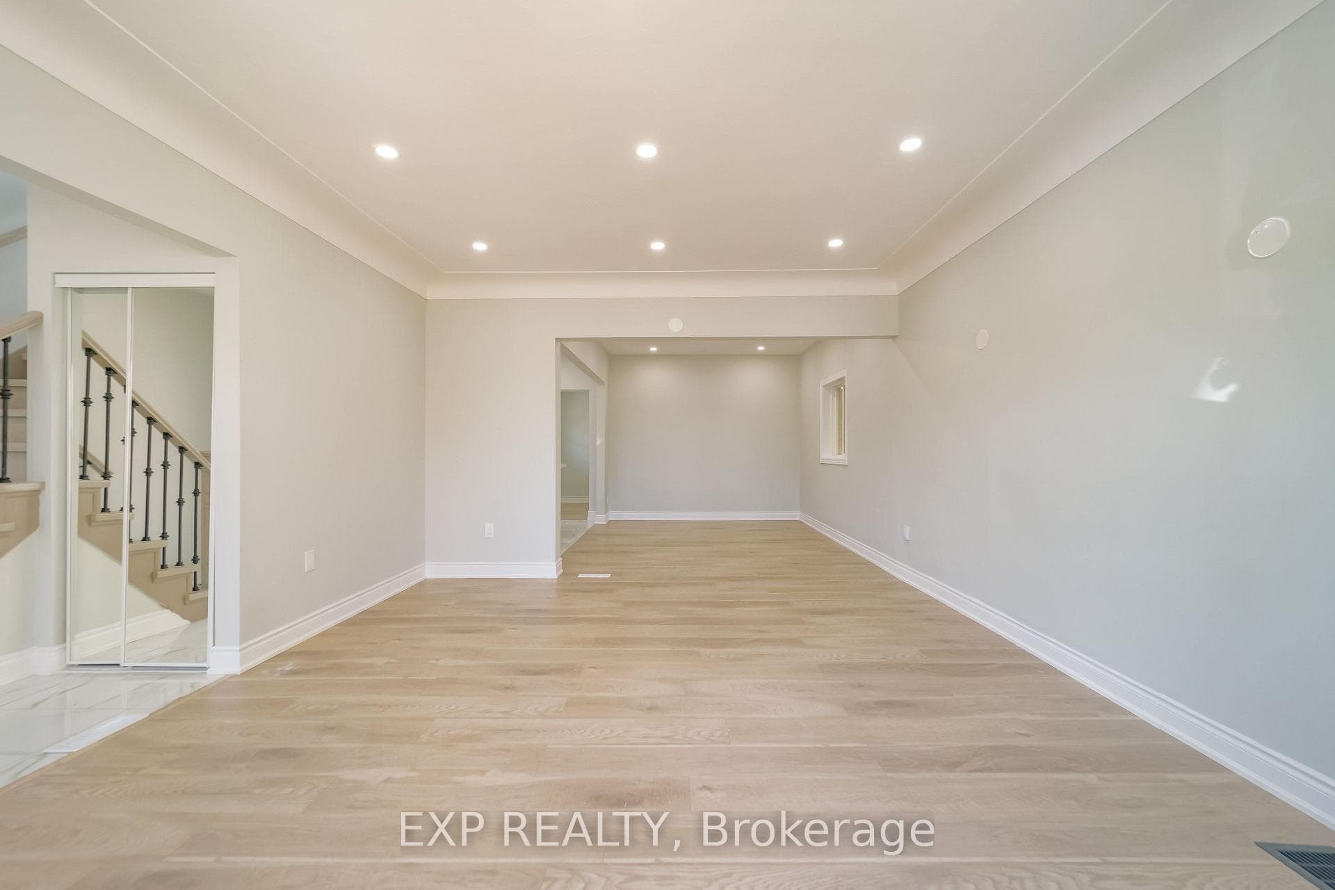 1509 Main Street photo 9