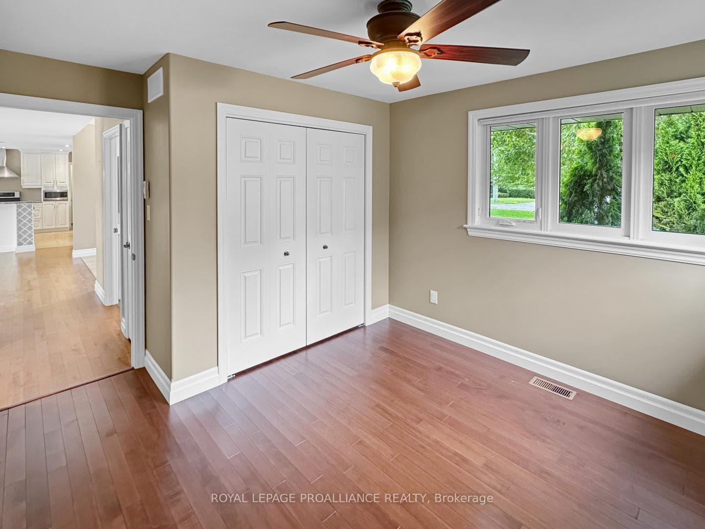 30 Hunt Lane photo 21