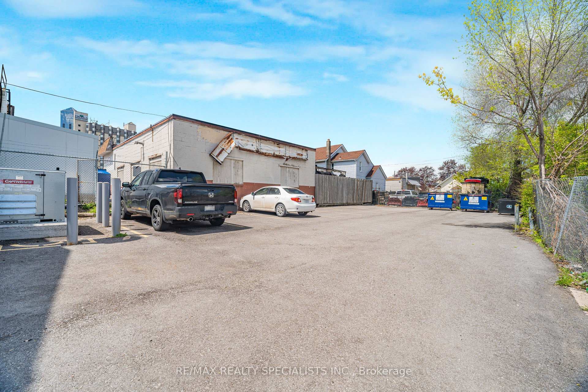 5703 Ferry Street photo 30