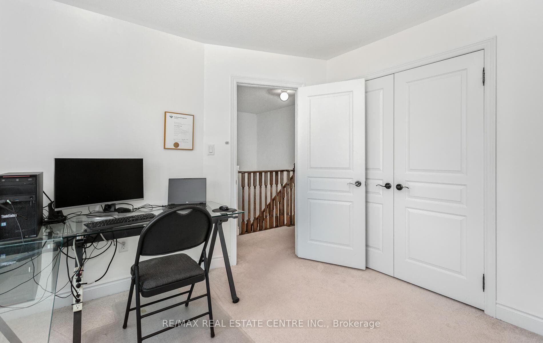 1442 Haws Crescent photo 42