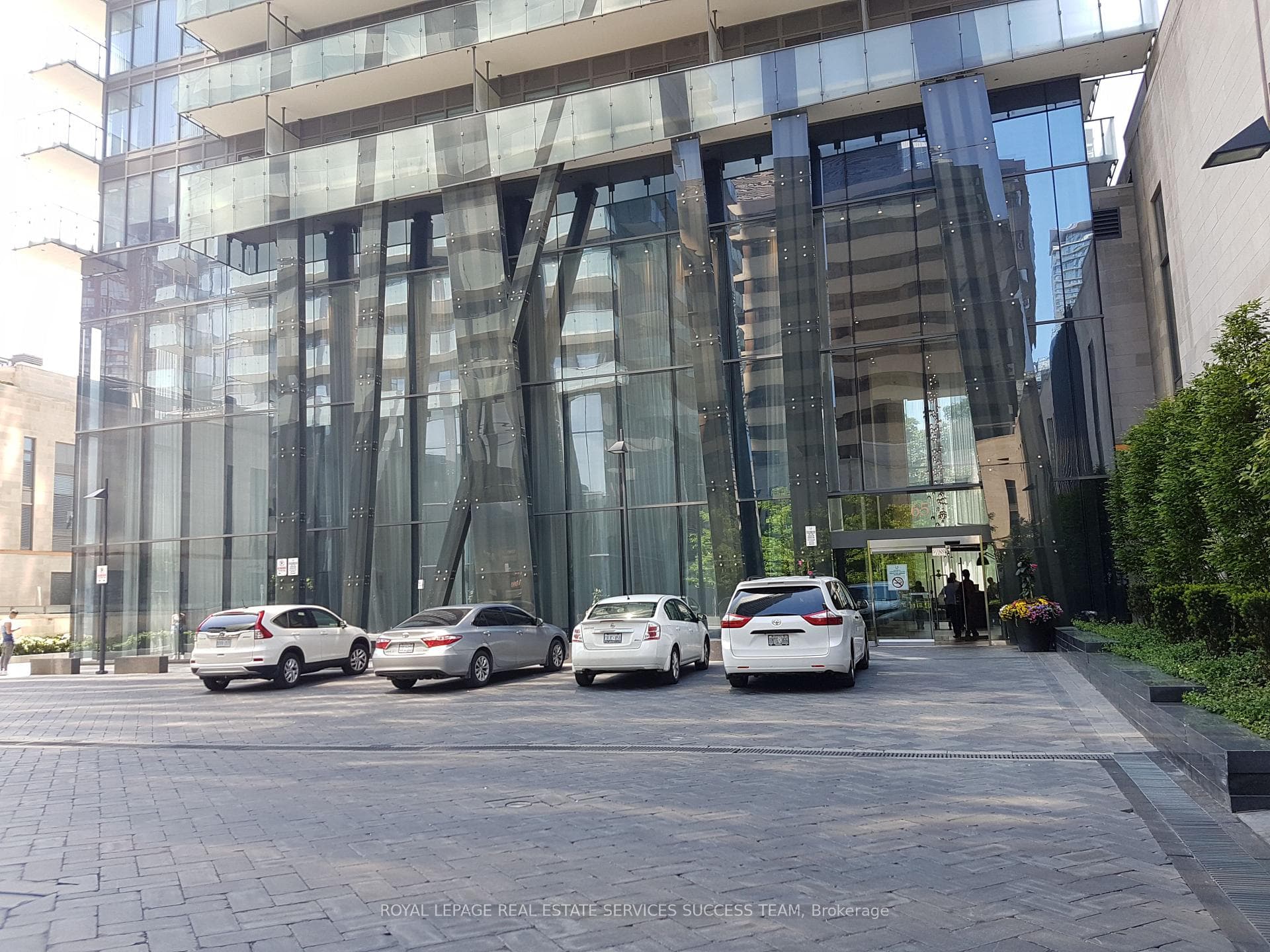 1080 Bay Street Unit 3206 photo 15