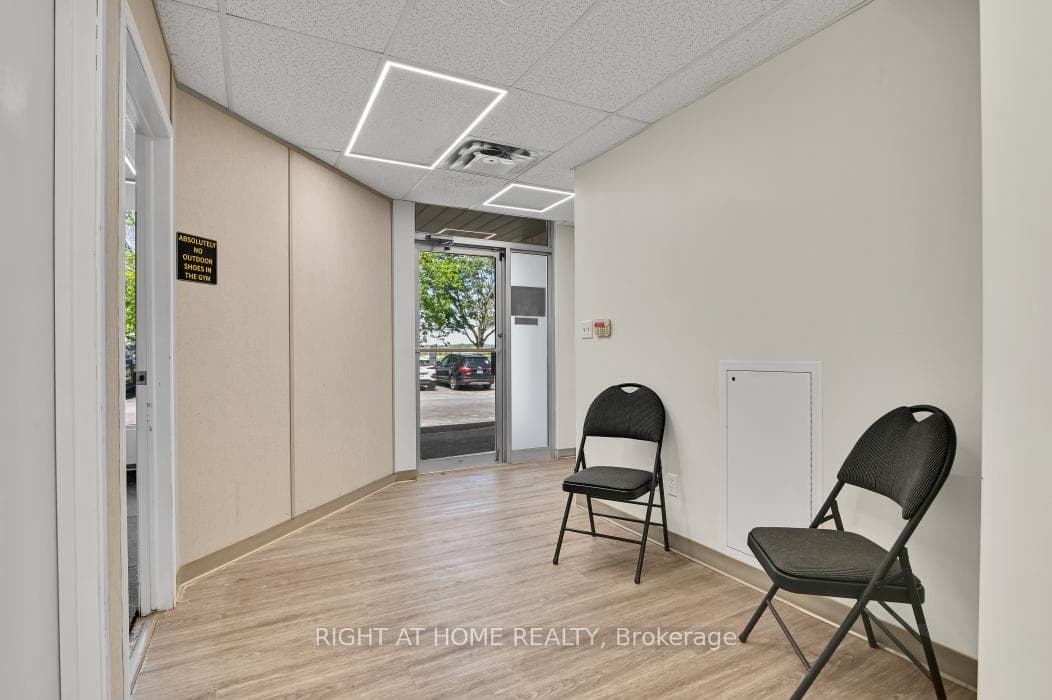 860 Taylor Creek Drive Unit 2 photo 4
