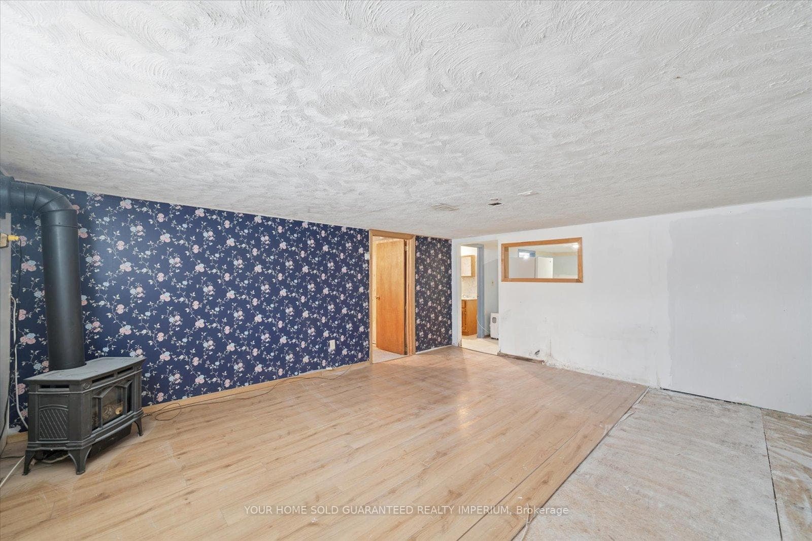 2113 Brownsville Road photo 23