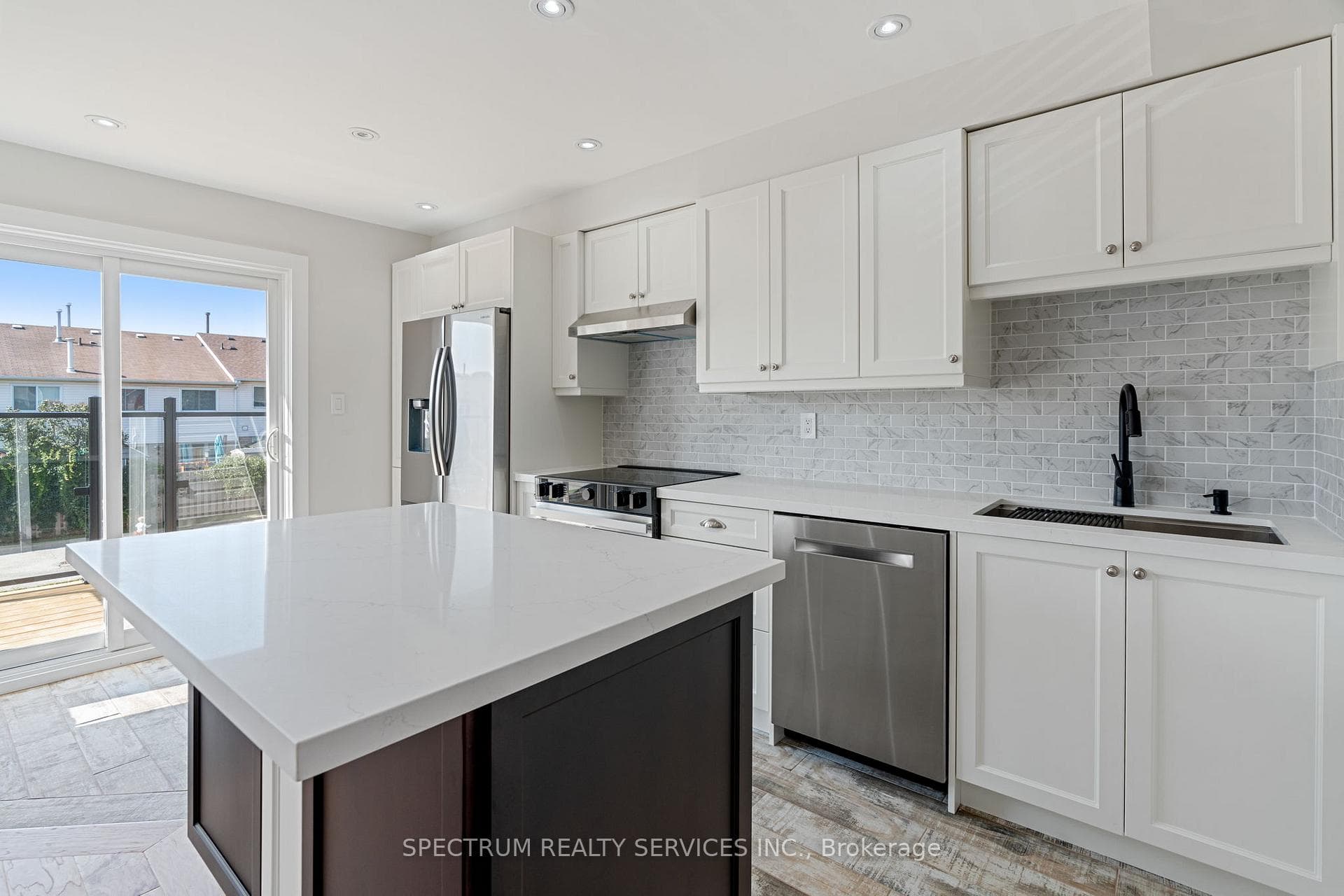 62 Glenashton Drive photo 7