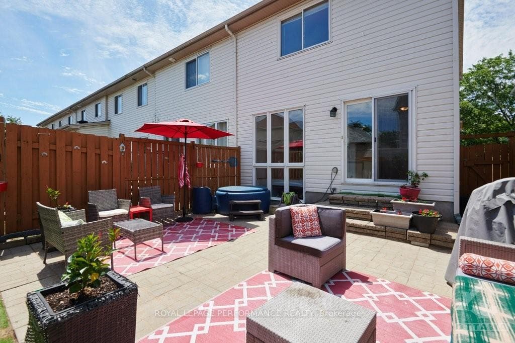117 DUNTROON Circle photo 26