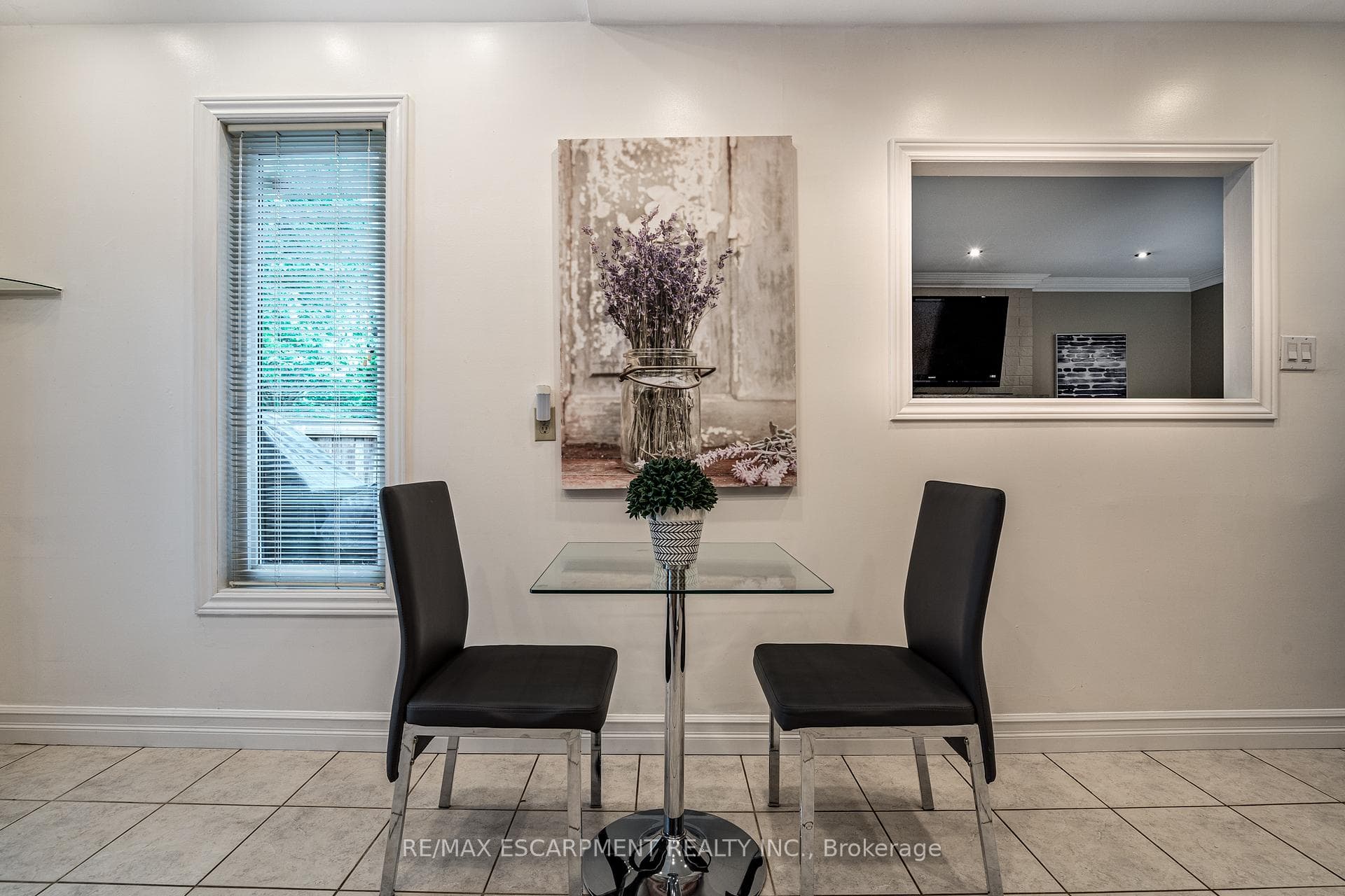 2120 Madden Boulevard photo 12