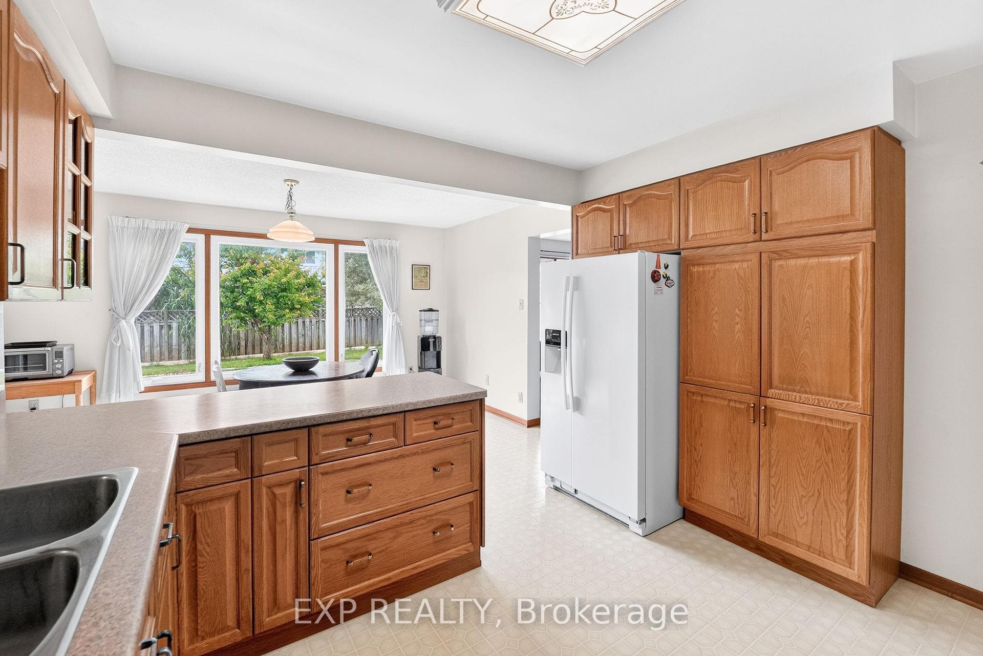 38 Farmington Drive photo 8