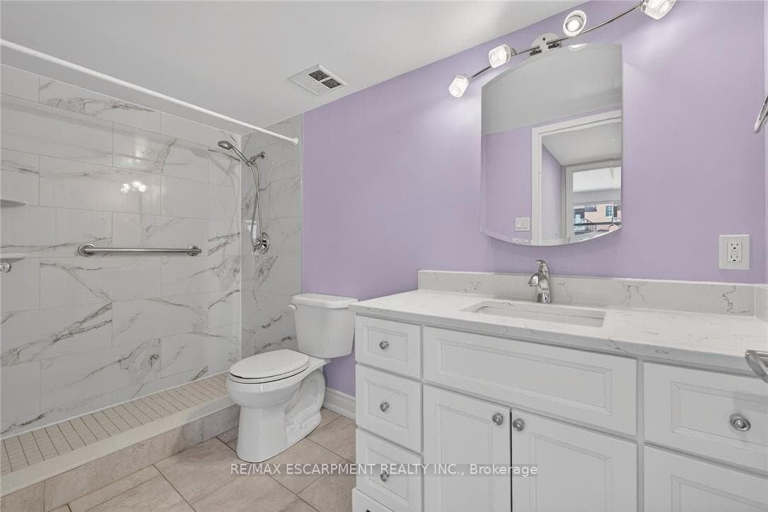 19 Lake Avenue Unit 303 photo 31