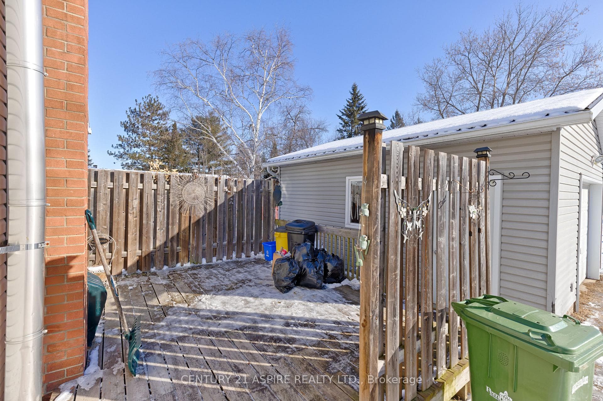 519 Norman Street photo 3