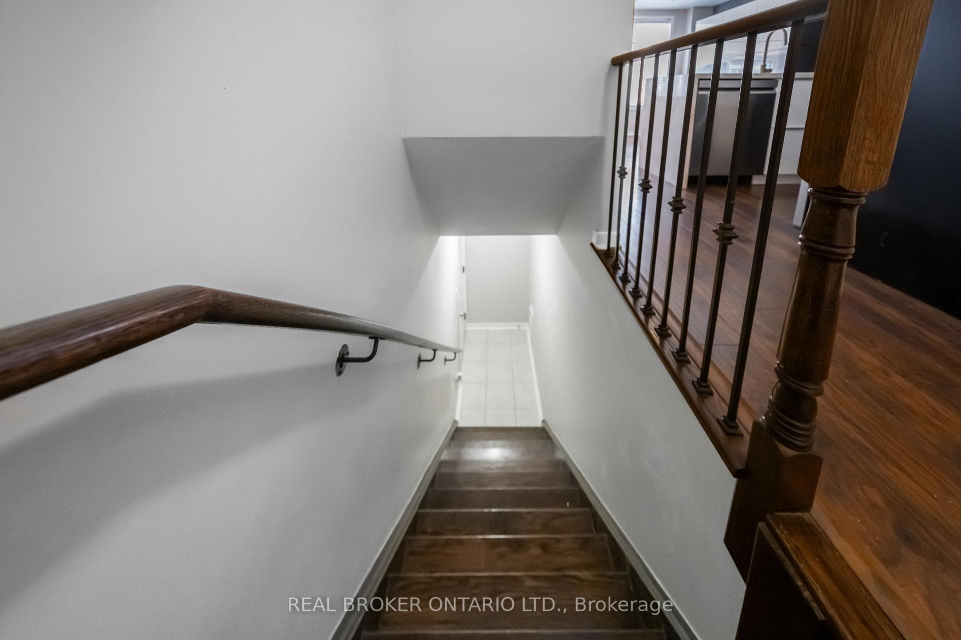 23 Frances Loring Lane Unit 6 photo 19