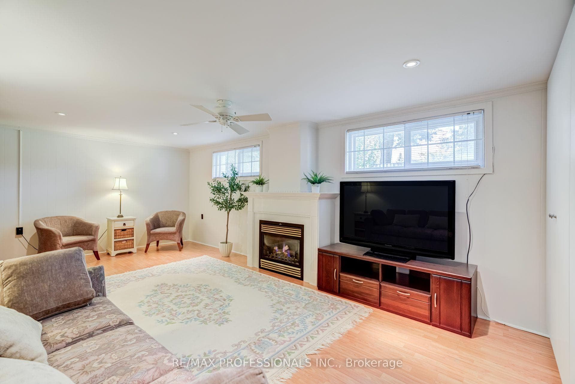 48 Genthorn Avenue photo 38
